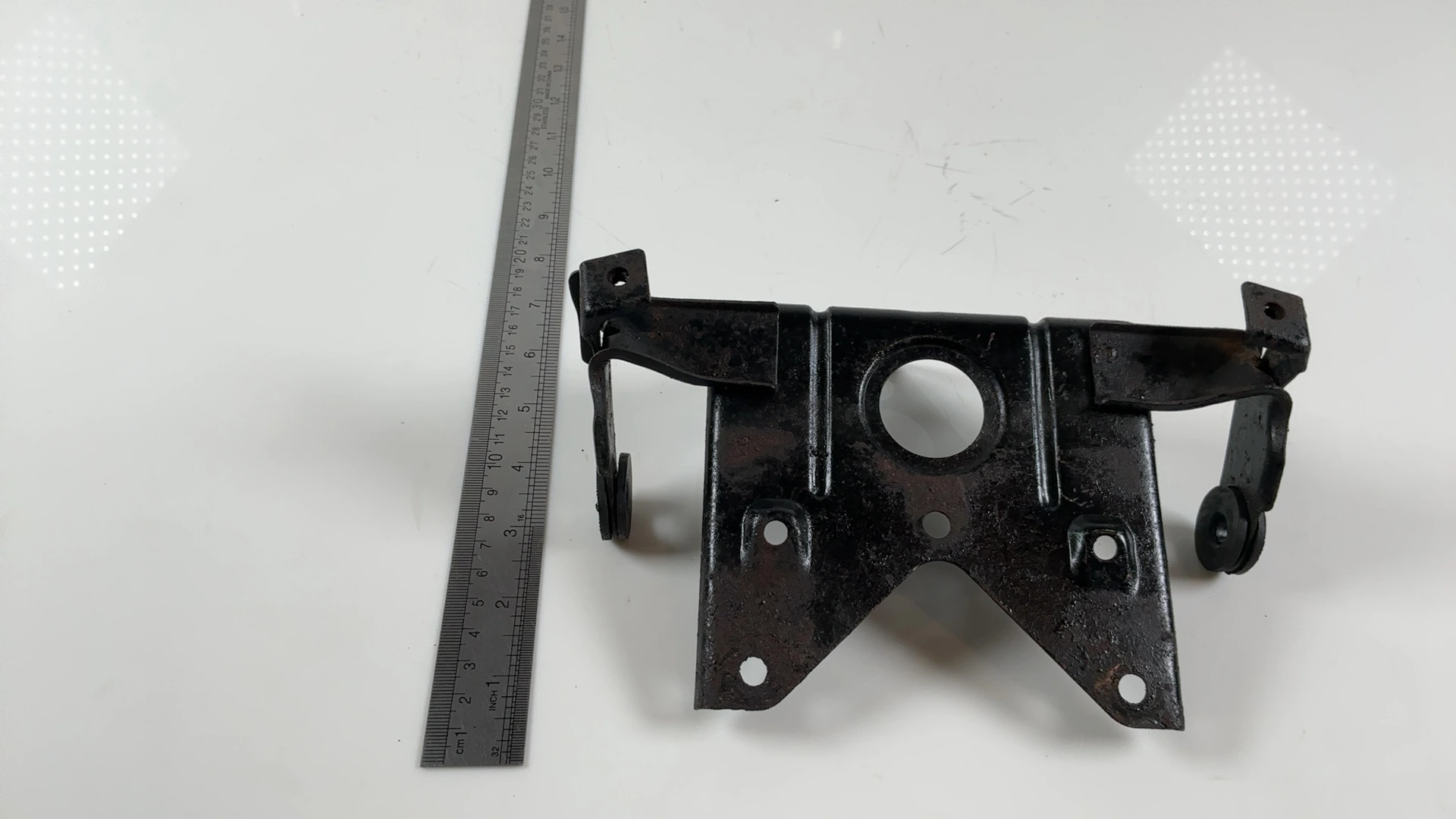 Suzuki Katana GSX600F 600 Tail Light Mount Tray Bracket 1991-1993 63460-19C01 - Image 4