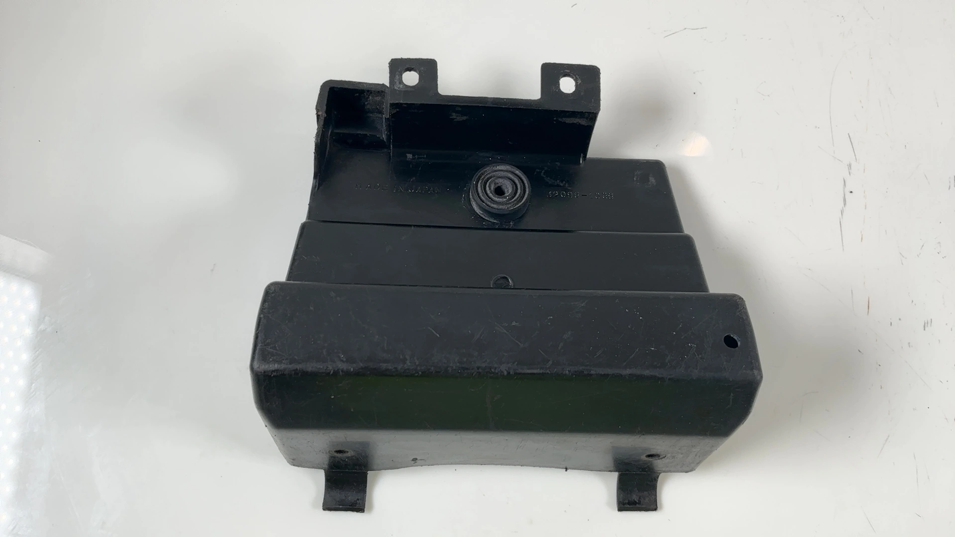 Kawasaki Concours ZG1000A 1000 CC Tool Storage Case Box 1986-2006 OEM 32098-1068