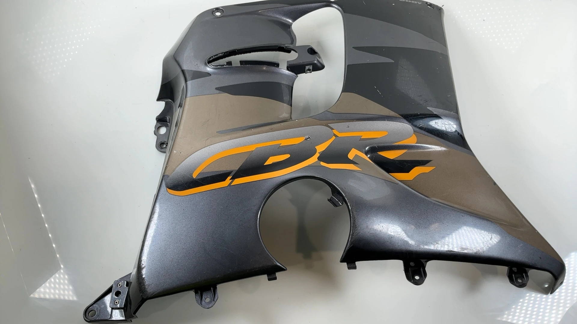 Honda CBR1000F SC24 1000cc Right Side Fairing Cowl 1993-1996 OEM 64320-MZ2A-0000