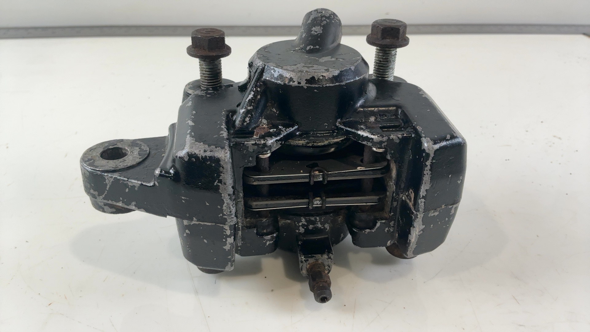 Suzuki Madura GV1200 1200 Rear Brake Caliper 1985 1986 OEM 69100-05A02 - Image 10