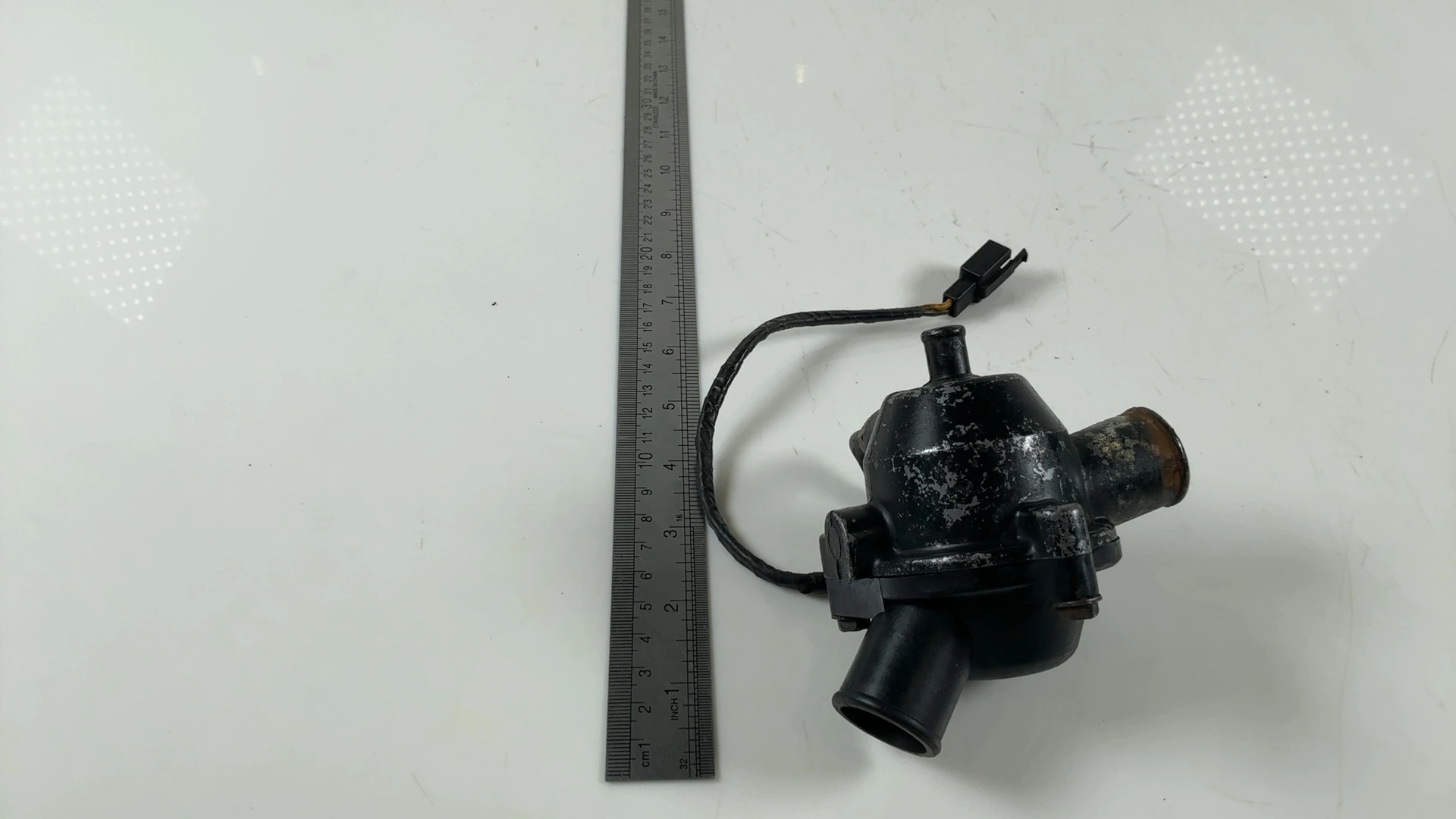 Kawasaki ZXR750L ZX750L 750cc Thermostat Housing 1993-1995 OEM 16160-1191 - Image 4