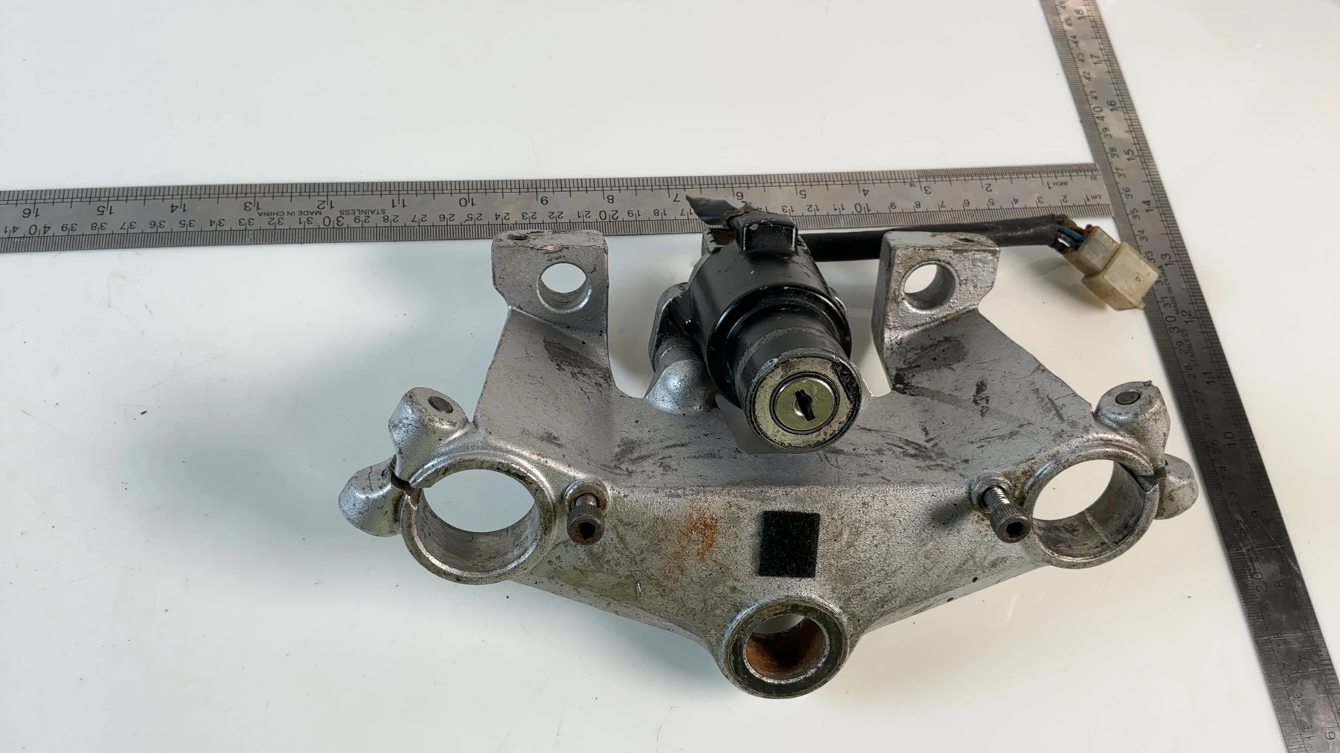 Yamaha TZR125 2RH 125cc Upper Fork Bridge Top Yoke 1987-1992 OEM 2RH-23435-00-98 - Image 4