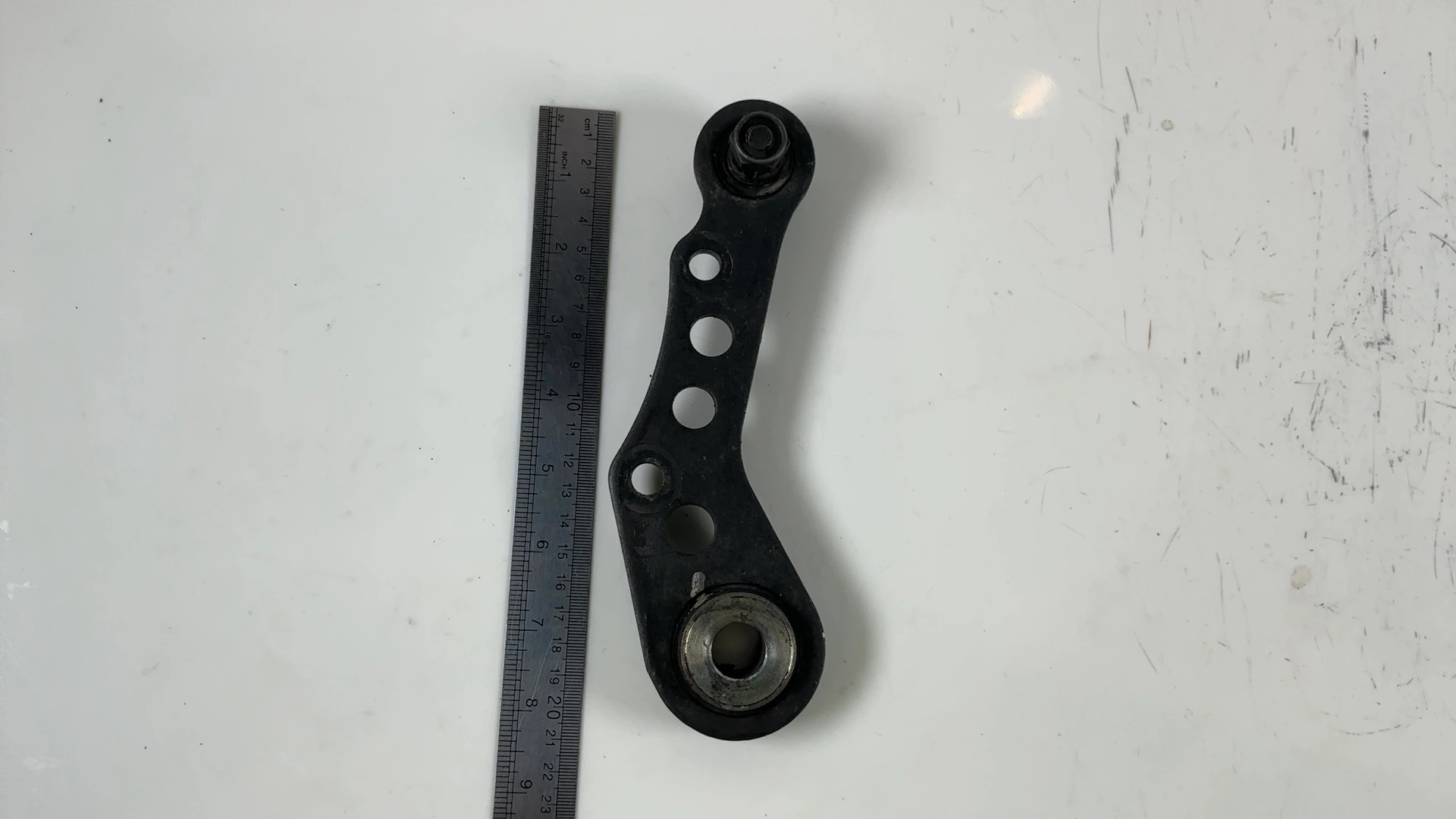 Kawasaki LTD Shaft ZN700A 700 Rear Brake Caliper Bracket 1984-85 OEM 43044-1051 - Image 4