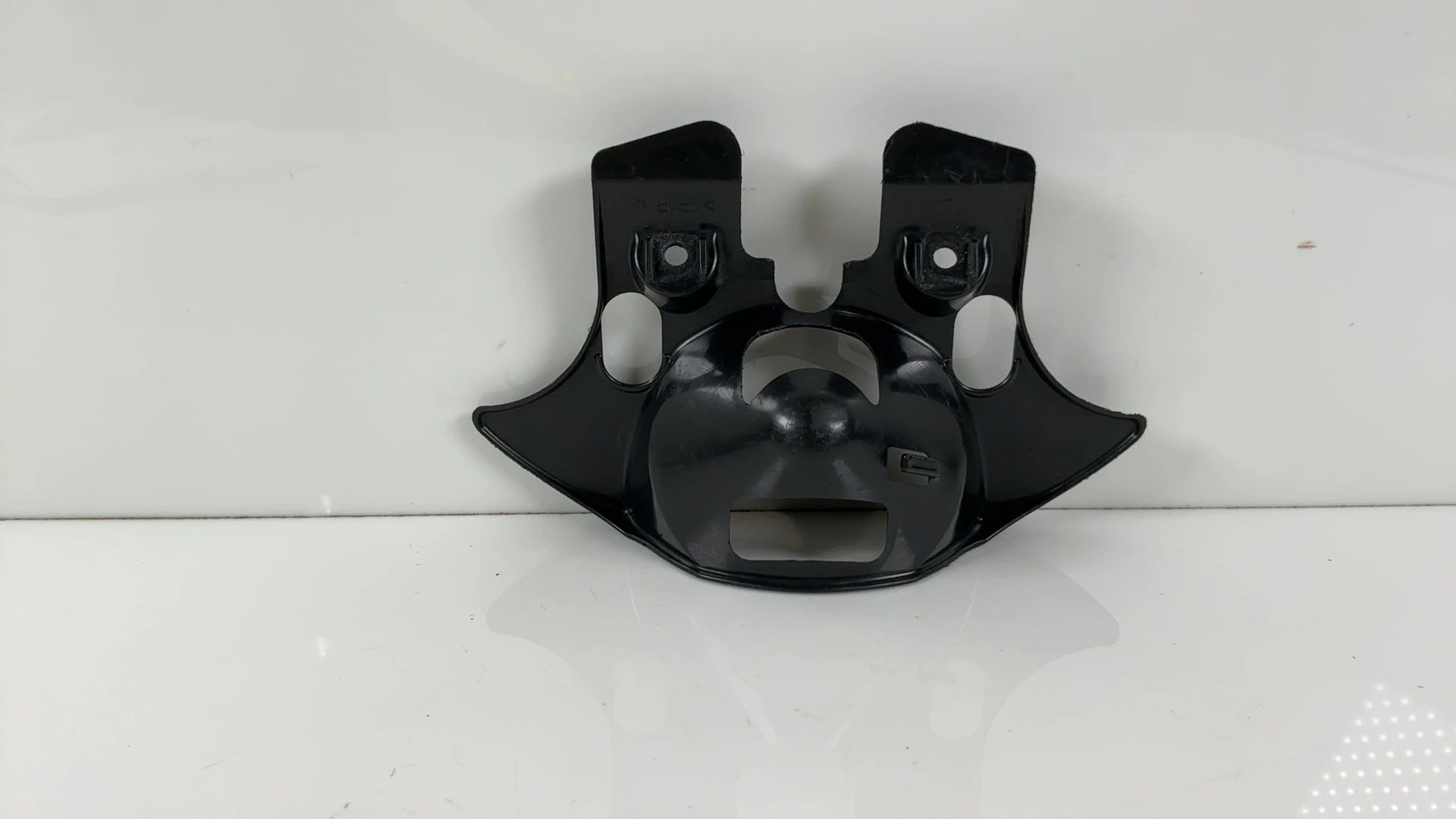 Yamaha YZF R6 600cc Triple Tree Cover 1999-2002 OEM 5EB-23818-00-00 - Image 2