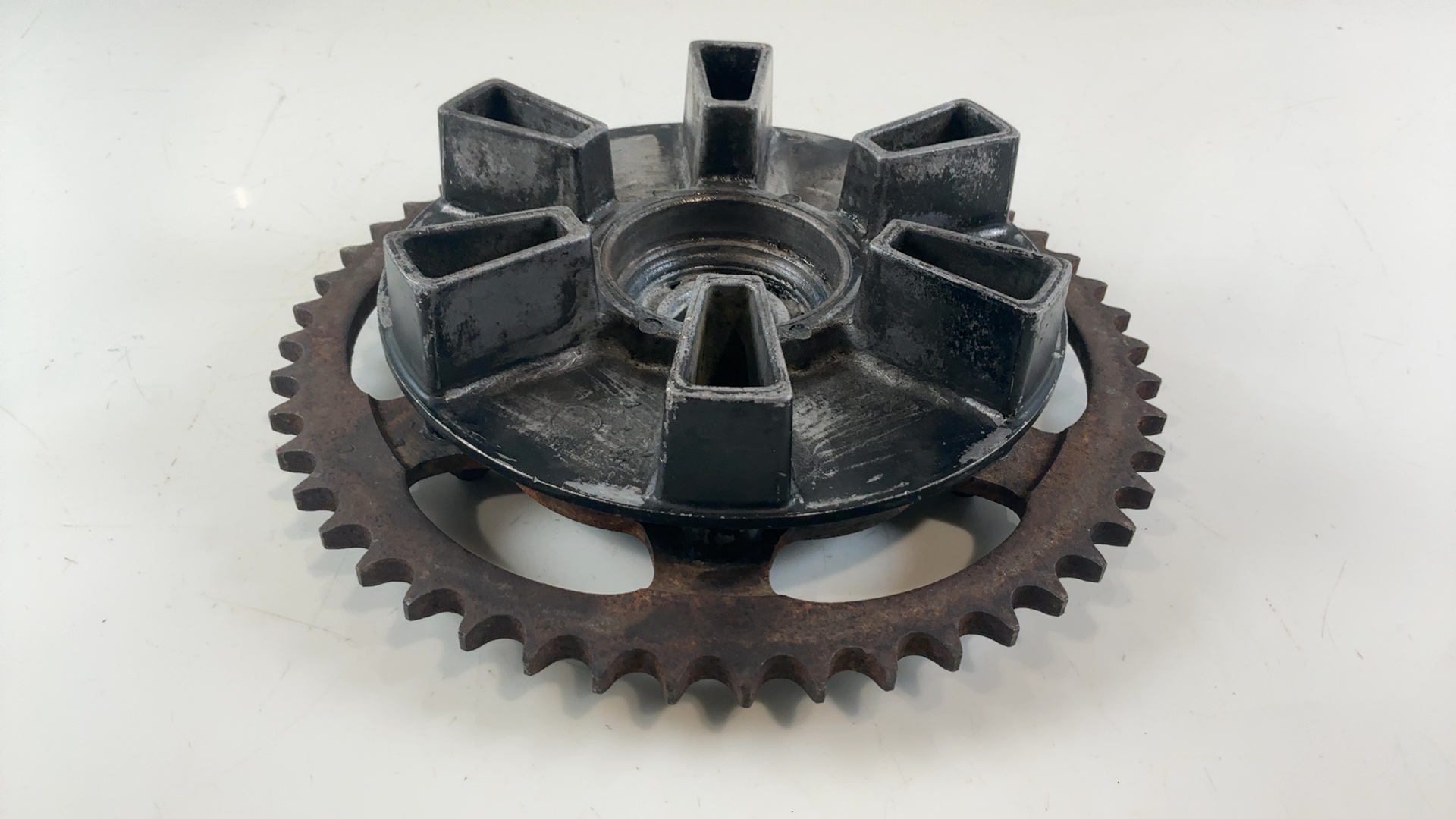 Kawasaki Ninja ZX900A 900cc Rear Sprocket Hub 1985 1986 OEM 42033-1110 - Image 2