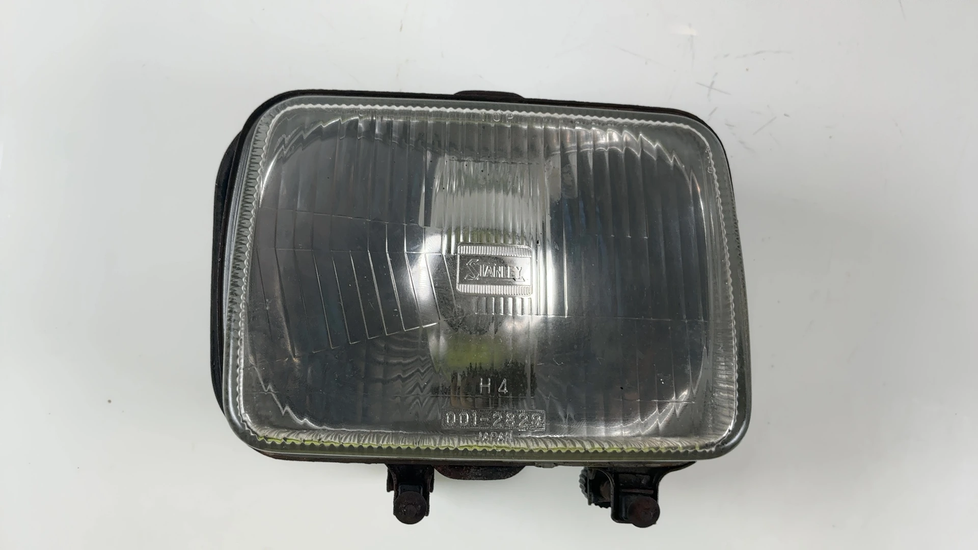 Suzuki GSX550EF GSX550 550 Headlight 1984-1987 OEM 35100-43431-999 - Image 6