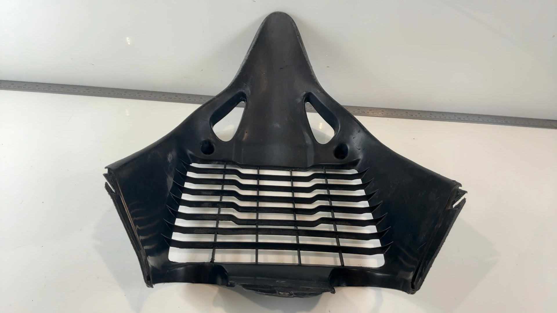 Aprilia RS 125 Extrema 125cc Radiator Fairing Grill 1992-1995 AP8118029 DIS 9392 - Image 7