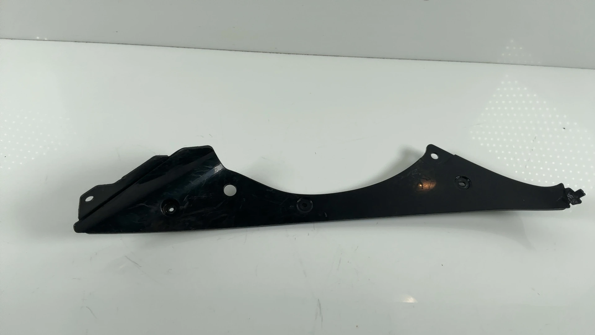 Yamaha YZF R6 YZFR6 600cc Right Inner Fairing Panel 1999-2002 OEM 5EB-2836L-00