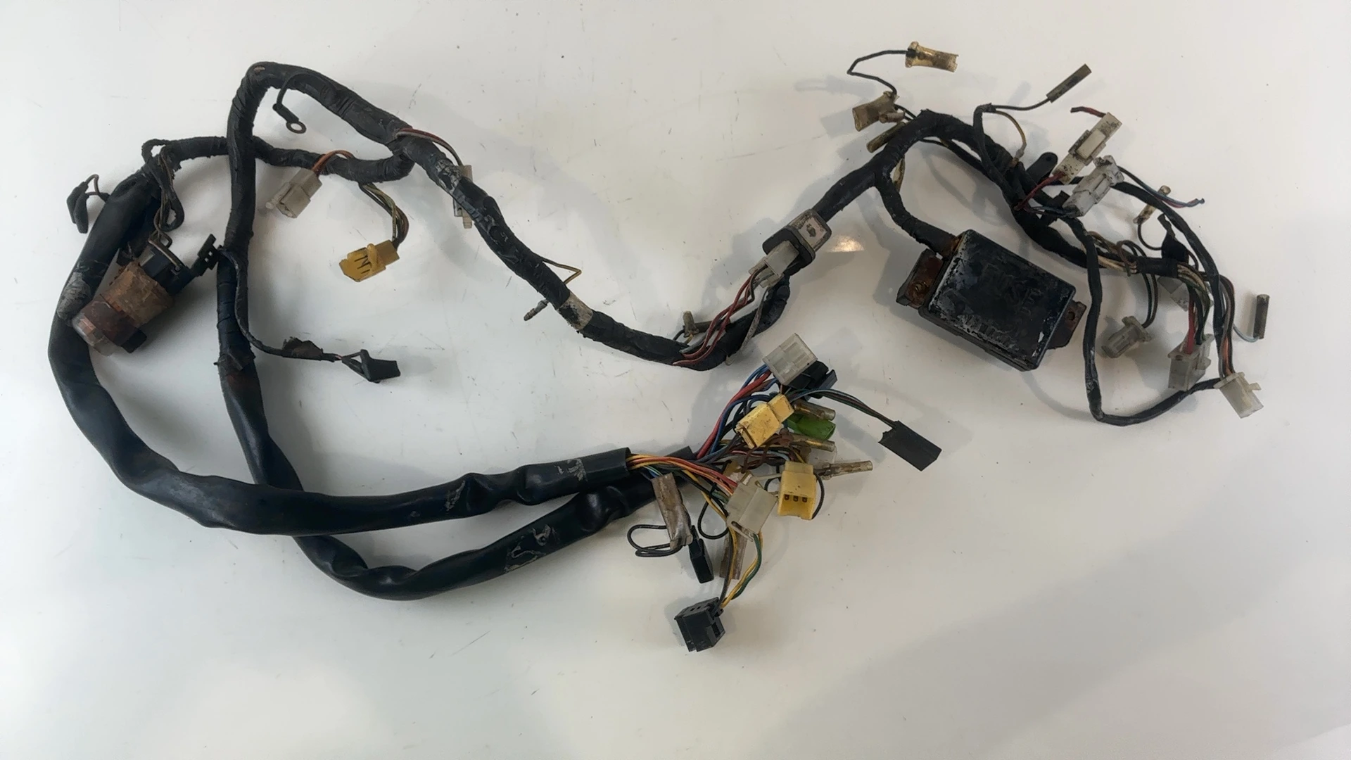Yamaha XJ650 XJ650 650cc Main Wiring Harness 1980-1982 OEM 4K0-82590-70 - Image 2