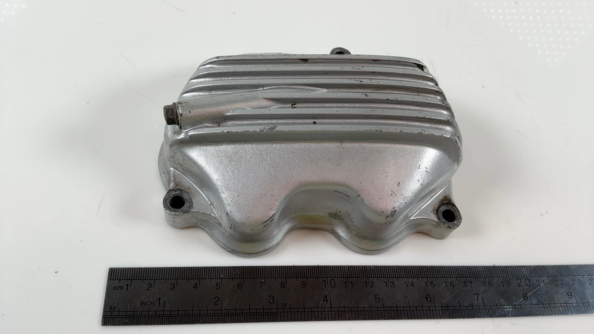 HONDA CG125 125CC CYLINDER HEAD VALVE COVER 1999 2000 OEM 12301-KCC-900 - Image 5