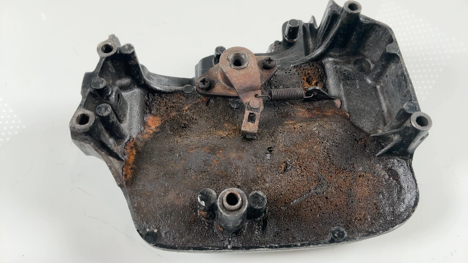 Suzuki GSX750ES GSX750EF 750cc Front Sprocket Cover 1983-1987 OEM 11360-31301 - Image 8