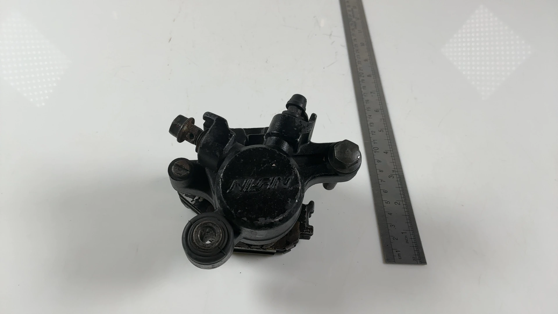 Honda CB400 Super Four NC31 400cc Rear Brake Caliper 1992-1998 OEM 43100-MY9-006 - Image 3