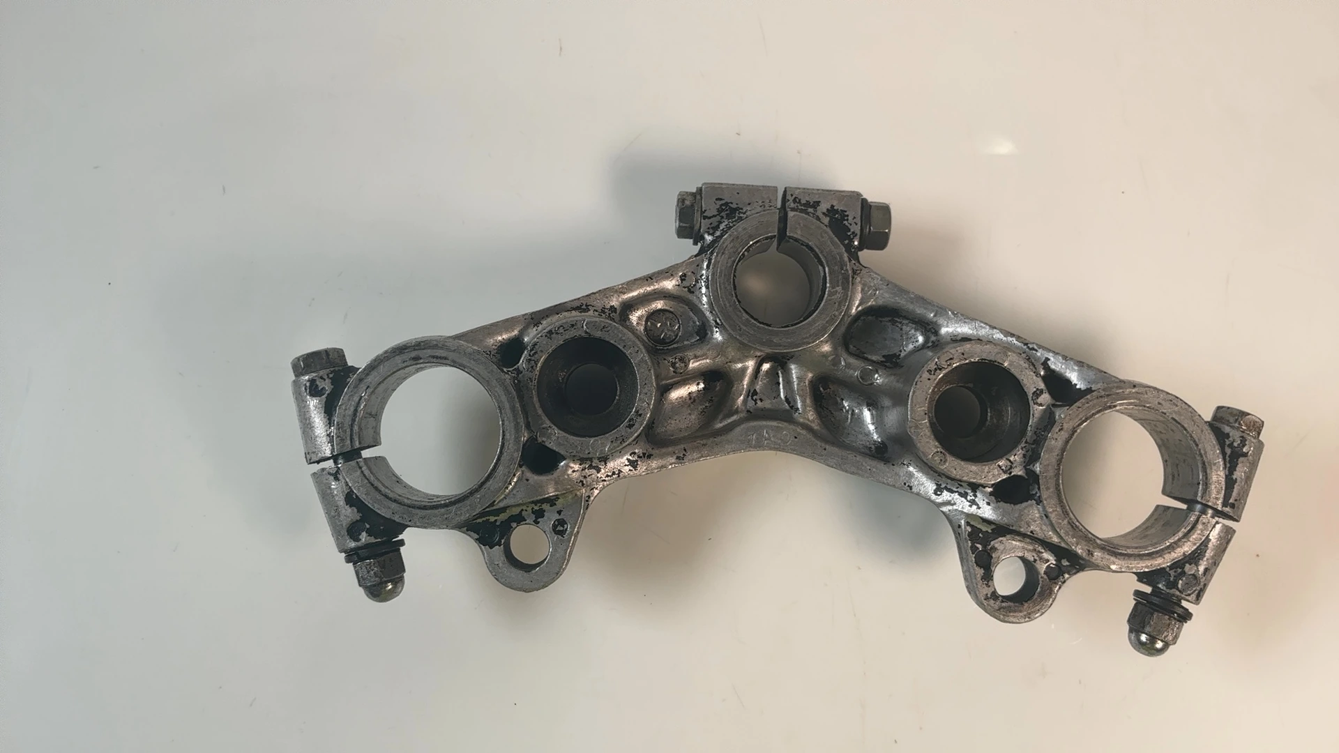 Yamaha RD400 RD250 1A1 250cc Upper Fork Bridge Yoke 1976-79 OEM 1A0-23435-01-98 - Image 2