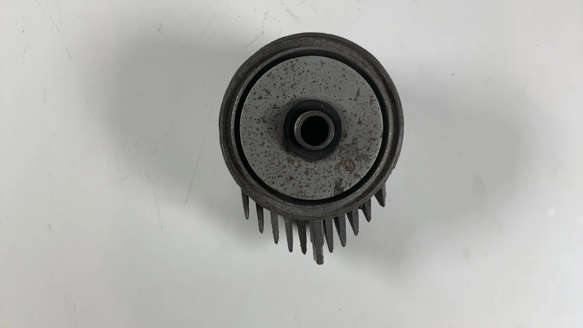 Yamaha XS400 Special XS 400 400cc Oil Filter Cover 1977-1983 OEM 1L9-13447-00-00 - Image 7