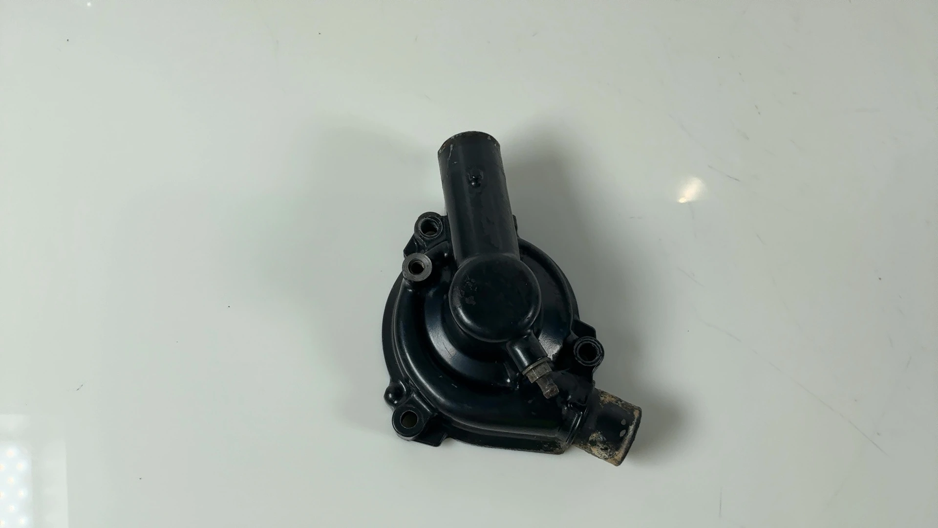 Kawasaki Ninja ZX600F 600cc Water Pump Cover 1995-1997 OEM 16142-1132 - Image 2