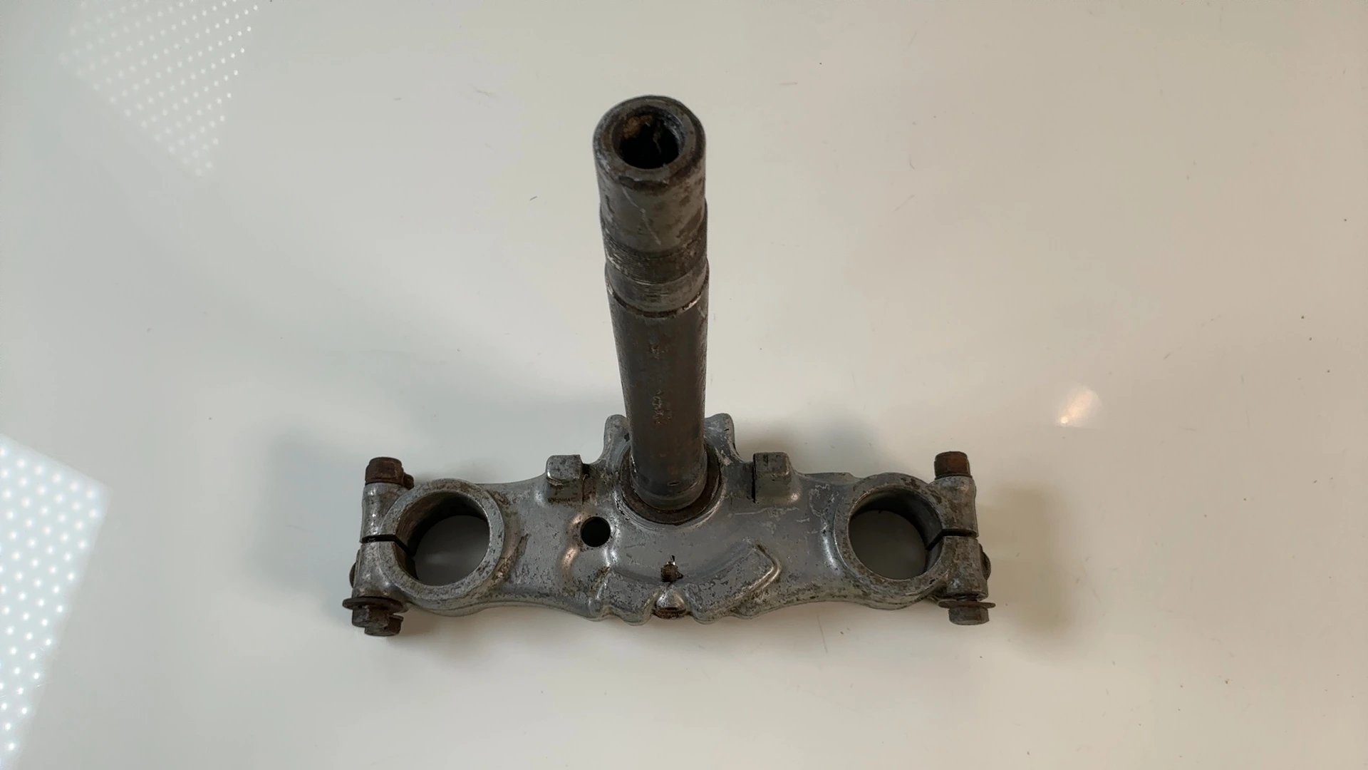 Suzuki SP400 SP 400 Lower Triple Tree Clamp 1980-1983 OEM 51410-32460 324