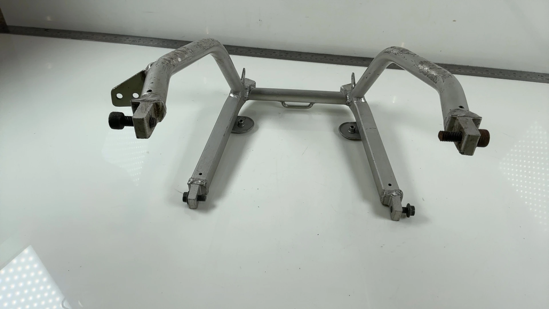 Suzuki GSXR 600 750 SRAD 600cc Rear Subframe 1996-2000 OEM 43980-33E20 - Image 6