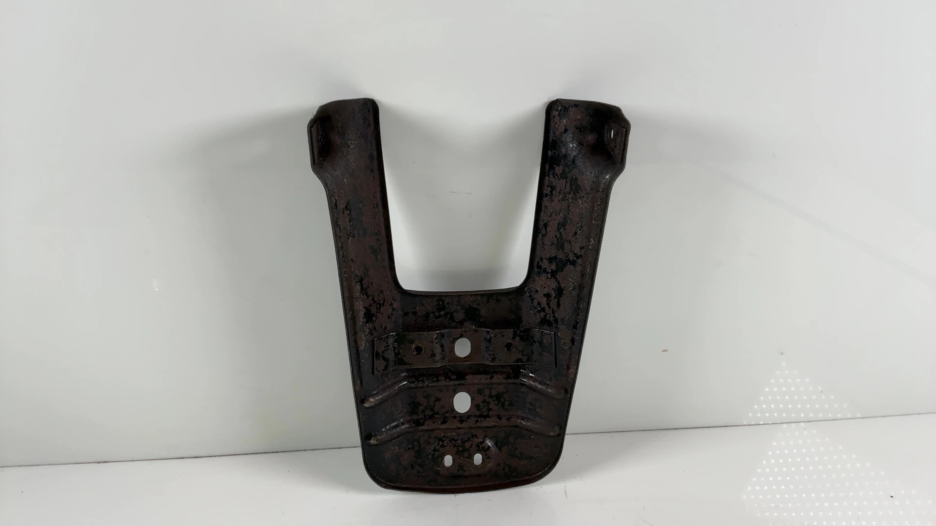 Suzuki TS100 ER TS100 100cc Rear Fender Support Bracket 1980-83 OEM 63120-48501 - Image 2