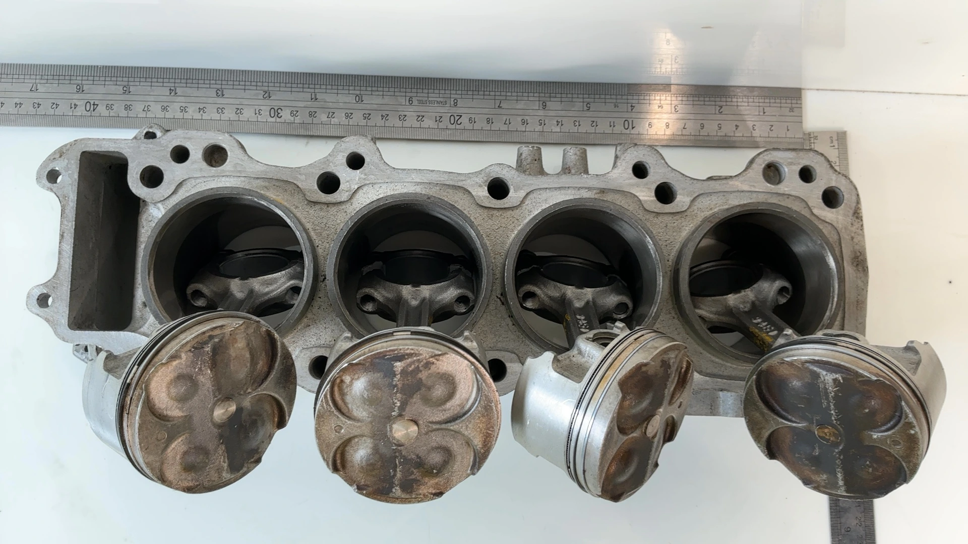 Suzuki GSX-R 600 GSXR600 Engine Cylinder Jug Barrels Pistons 1997-00 11211-34E00 - Image 5