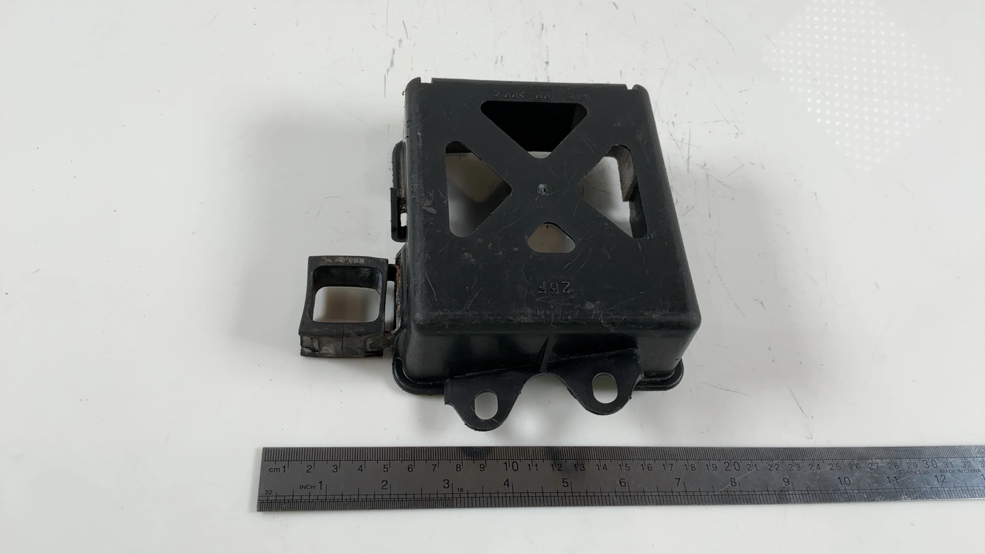 Suzuki Intruder VL250 250cc Battery Box Case Holder 1999-2003 OEM 41540-10F00 - Image 5