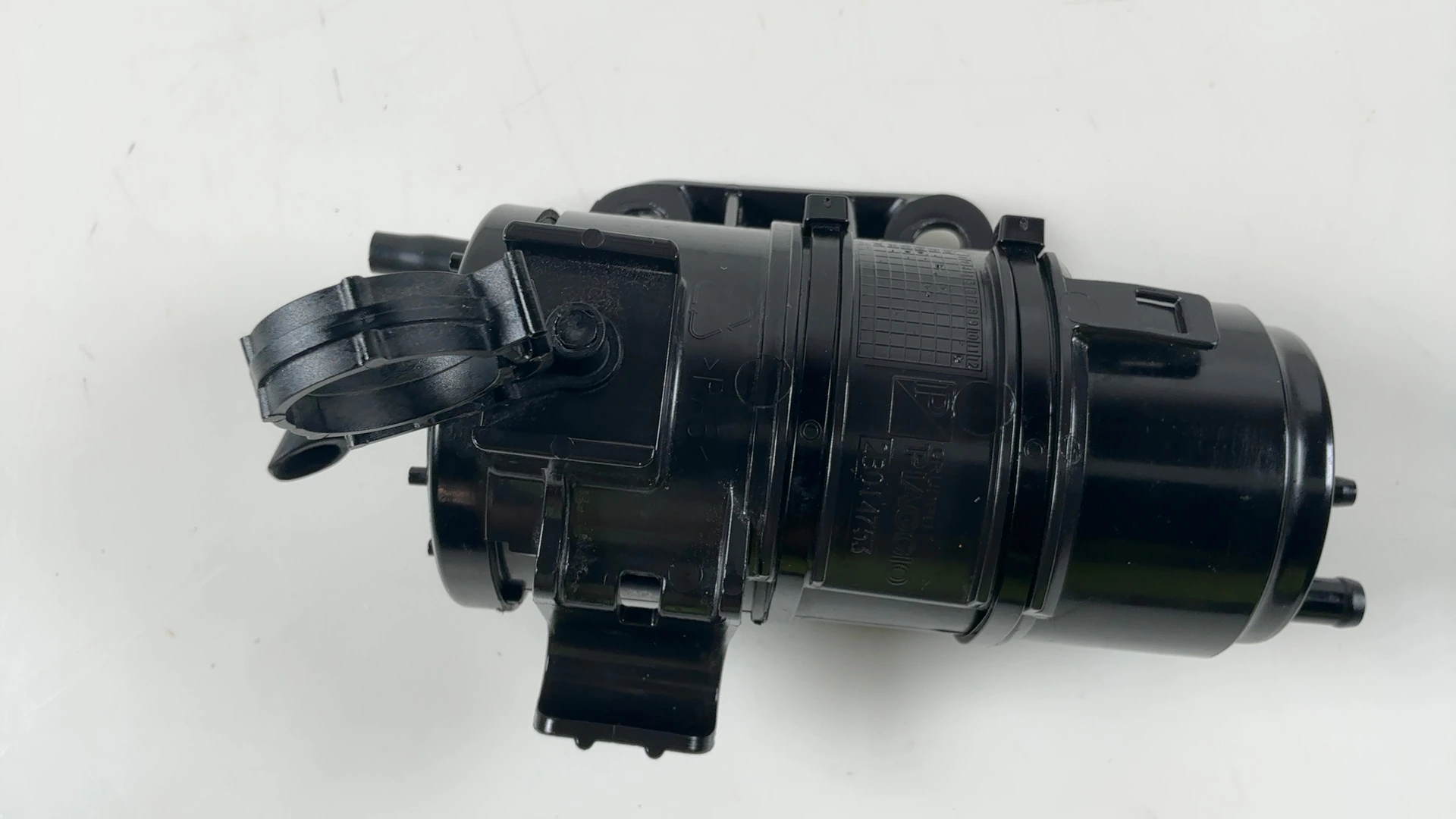 Aprilia RSV4 Tuono V4 EVAP Charcoal Vapor Emission Canister 2025-26 OEM 2B002632 - Image 2