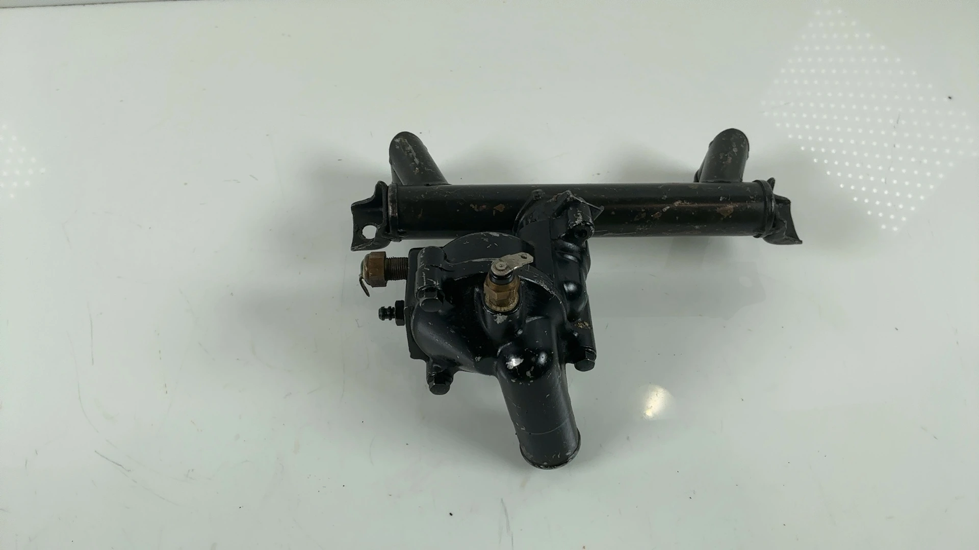 Kawasaki Concours ZG1000 1000 Thermostat Housing Lower Body 1986-2006 16160-1068 - Image 4
