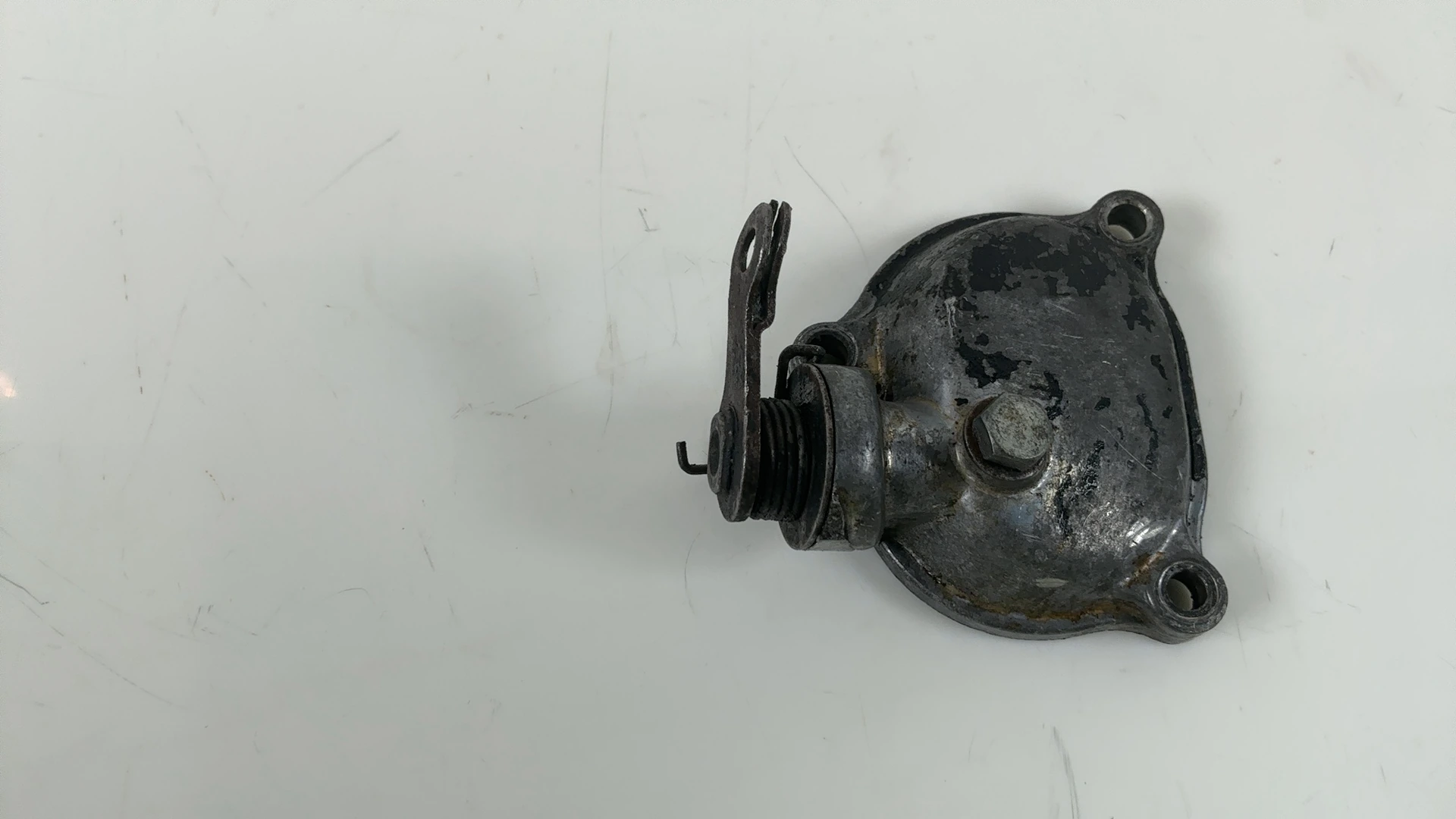 Yamaha AG200 1FE 200cc Exhaust Valve Cylinder Head Cover 1986-87 15A-11186-00-00 - Image 3
