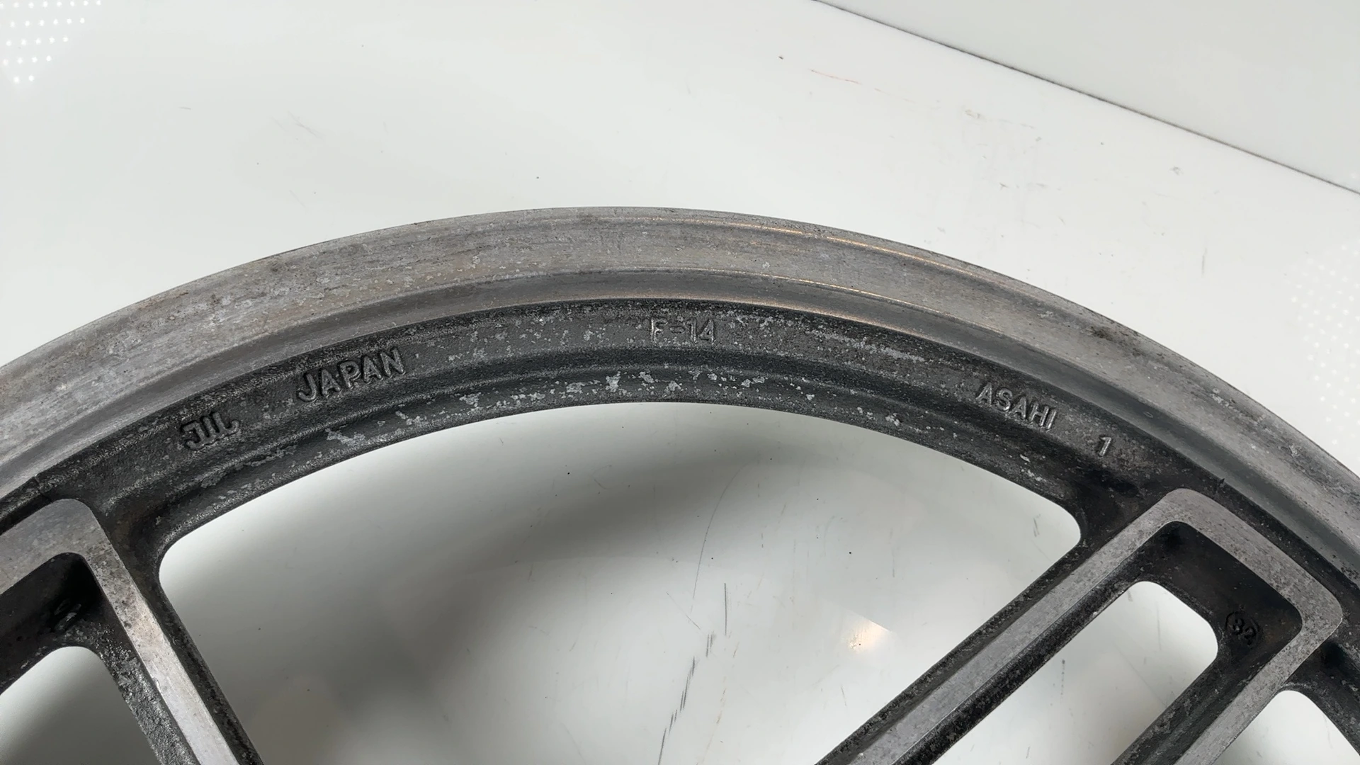 Yamaha Seca Turbo XJ650 650cc Front Wheel Rim 1982 1983 OEM 16G-25168-20 - Image 6