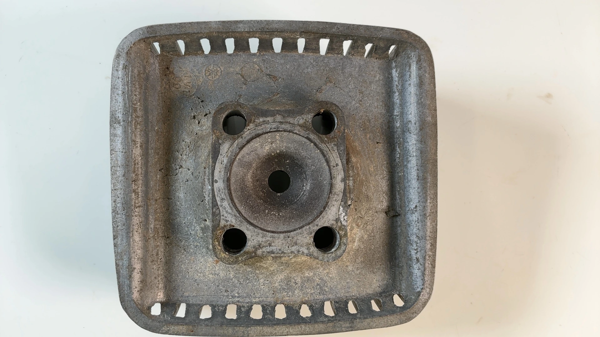 Yamaha RX100 RX-100 100cc Cylinder Head 1985-1996 OEM 1V1-11111-00 - Image 2