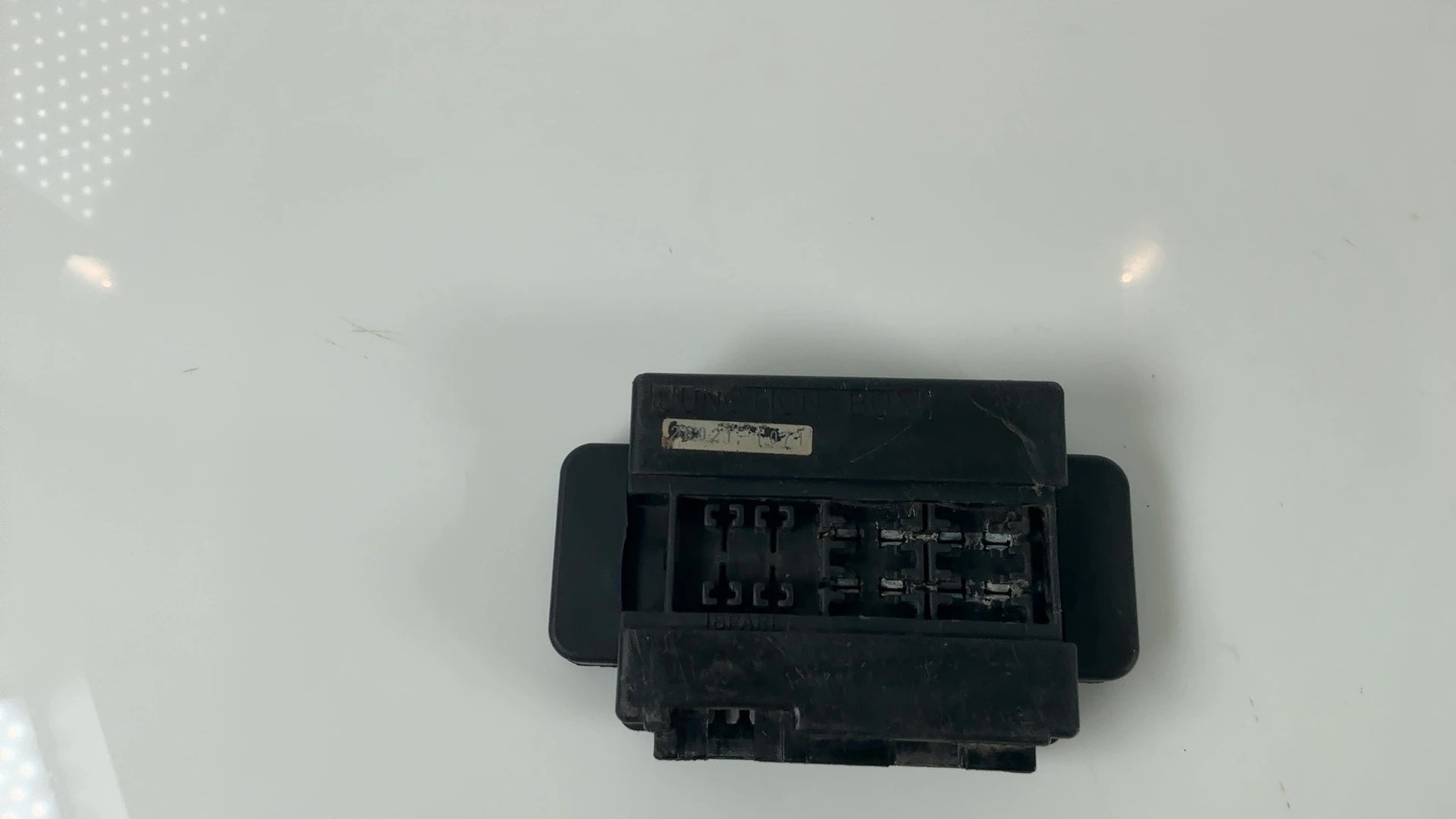 Kawasaki Ninja ZX-7 ZX750 750 CC Fuse Junction Box 1989-1993 OEM 26021-1071 - Image 2