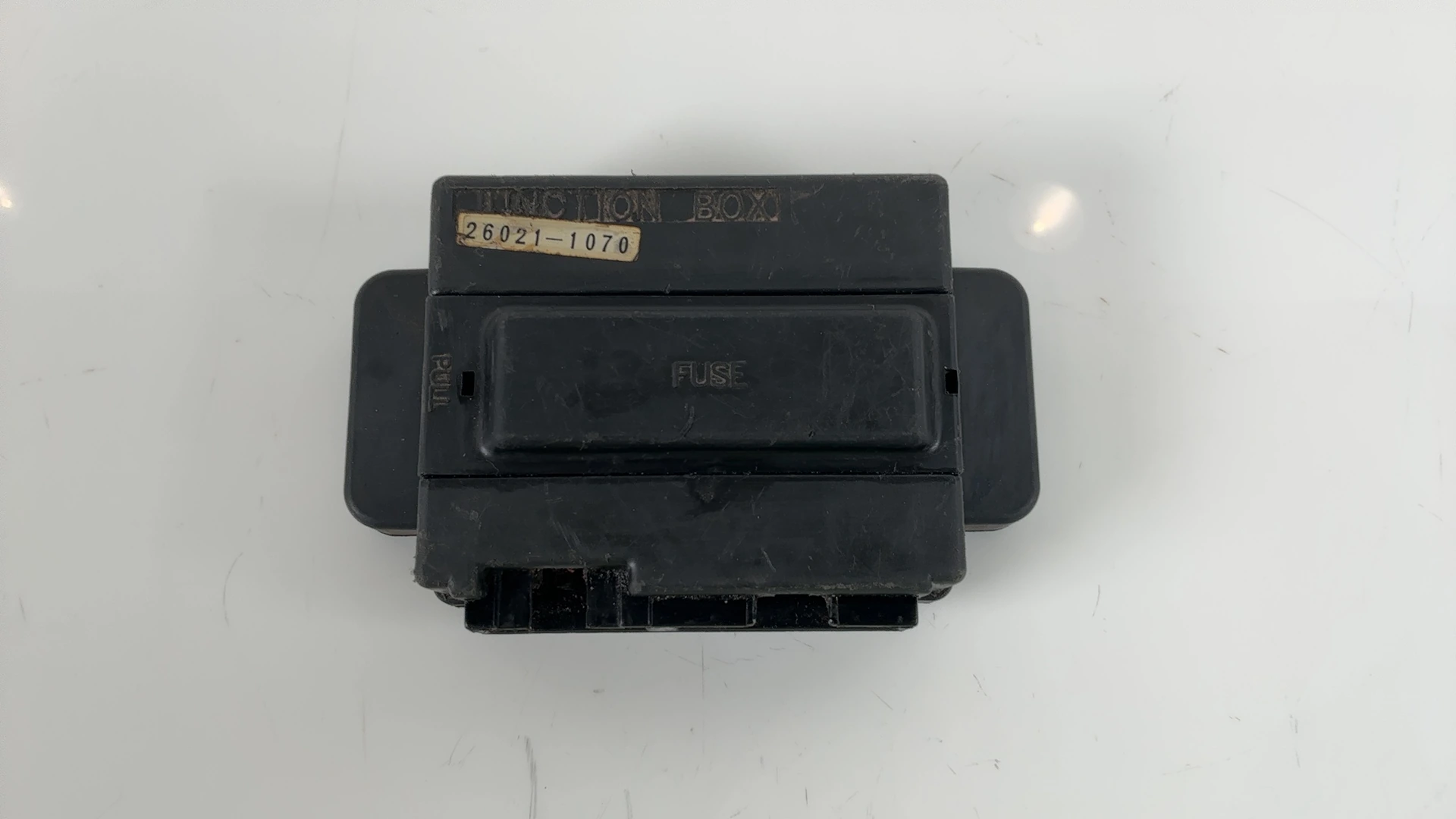 Kawasaki ZXR750 ZX750 750cc Fuse Junction Box 1988 1989 OEM 26021-1070 - Image 1