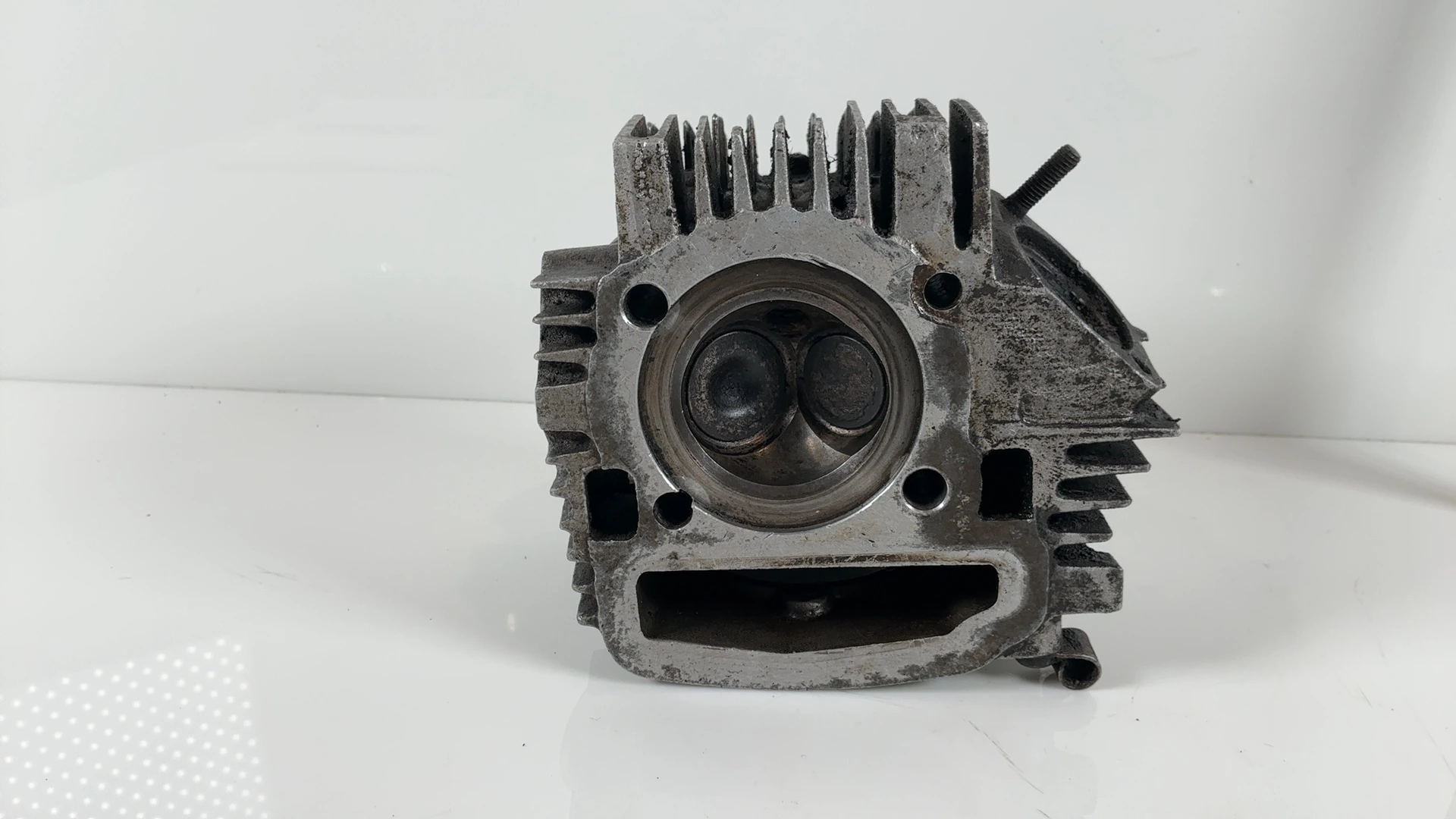 Honda Super 90 S90 90cc Cylinder Head 1964-1969 OEM 12200-028-020 - Image 5