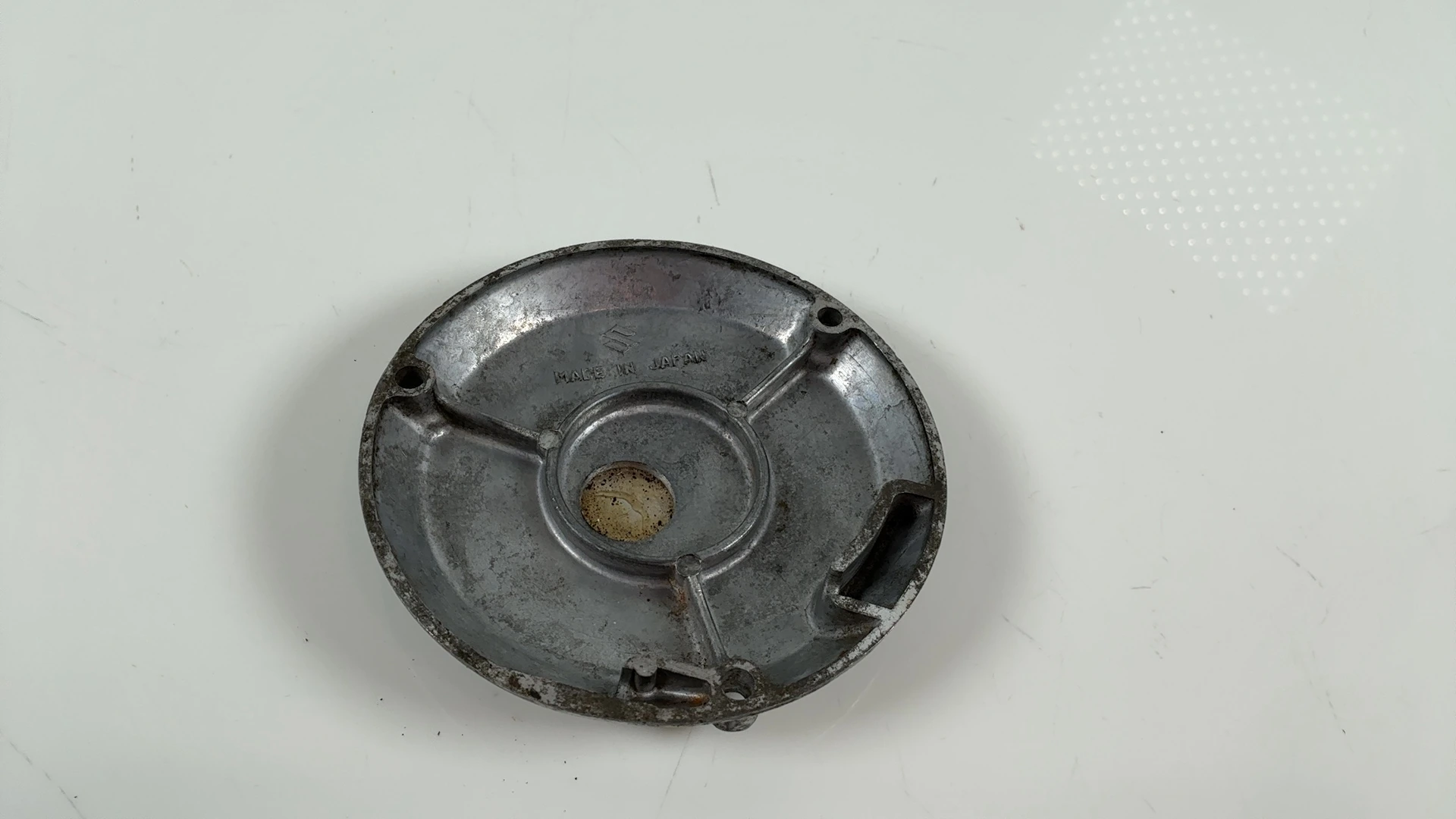 Suzuki GS400E GS400 400cc Ignition Cover 1980-1983 OEM 11491-49200 - Image 2