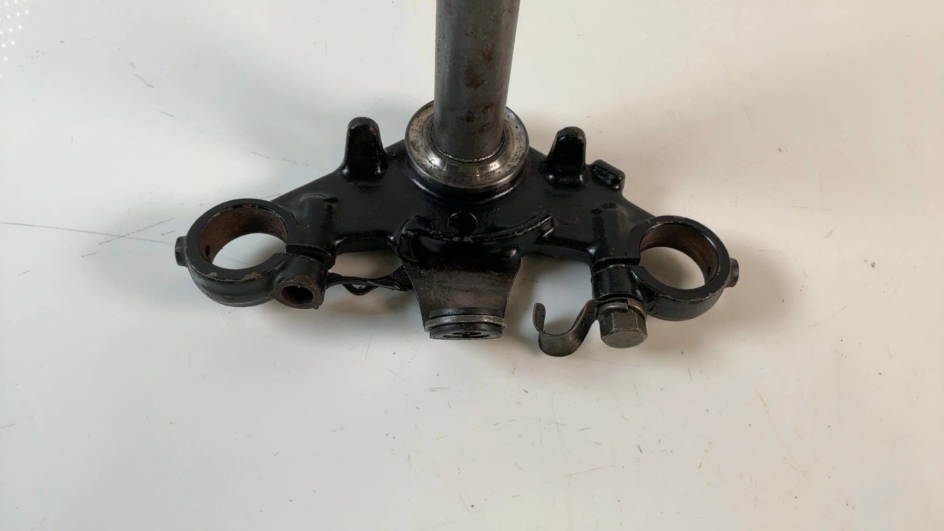 Suzuki TS125 TS 125 125cc Lower Fork Bridge Triple Tree 1971-76 OEM 51410-28012 - Image 4