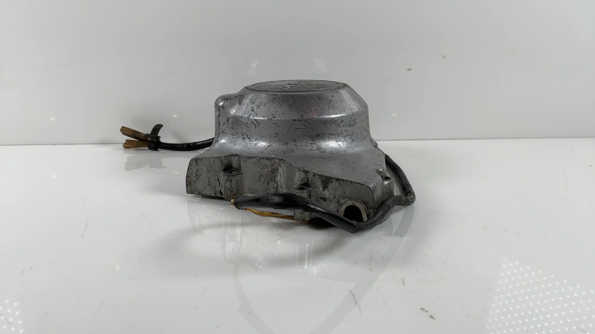 Suzuki GS300L GS300 300 Stator Generator Cover 1982-1985 OEM 11483-11400 - Image 9