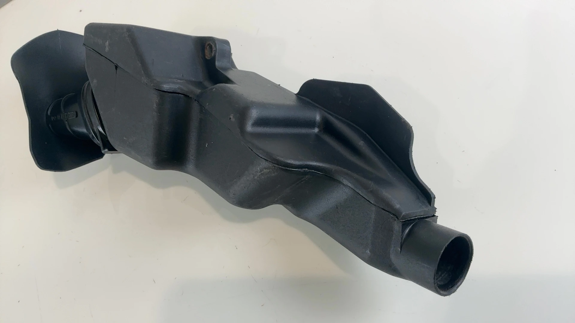 Peugeot Speedfight 2 50cc Air Intake Box Duct 1996 2009 OEM 1173336700 - Image 7