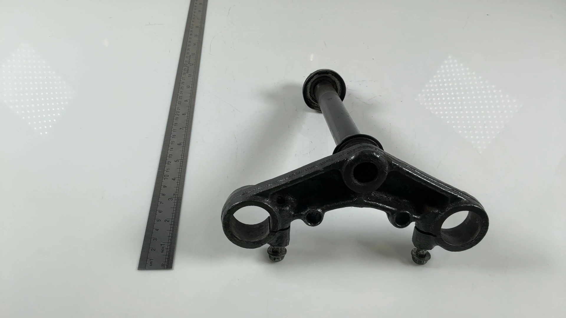 Honda NSR125 JC22 125cc Lower Triple Tree Clamp 1988-2001 OEM 53219-KY4-900 - Image 4