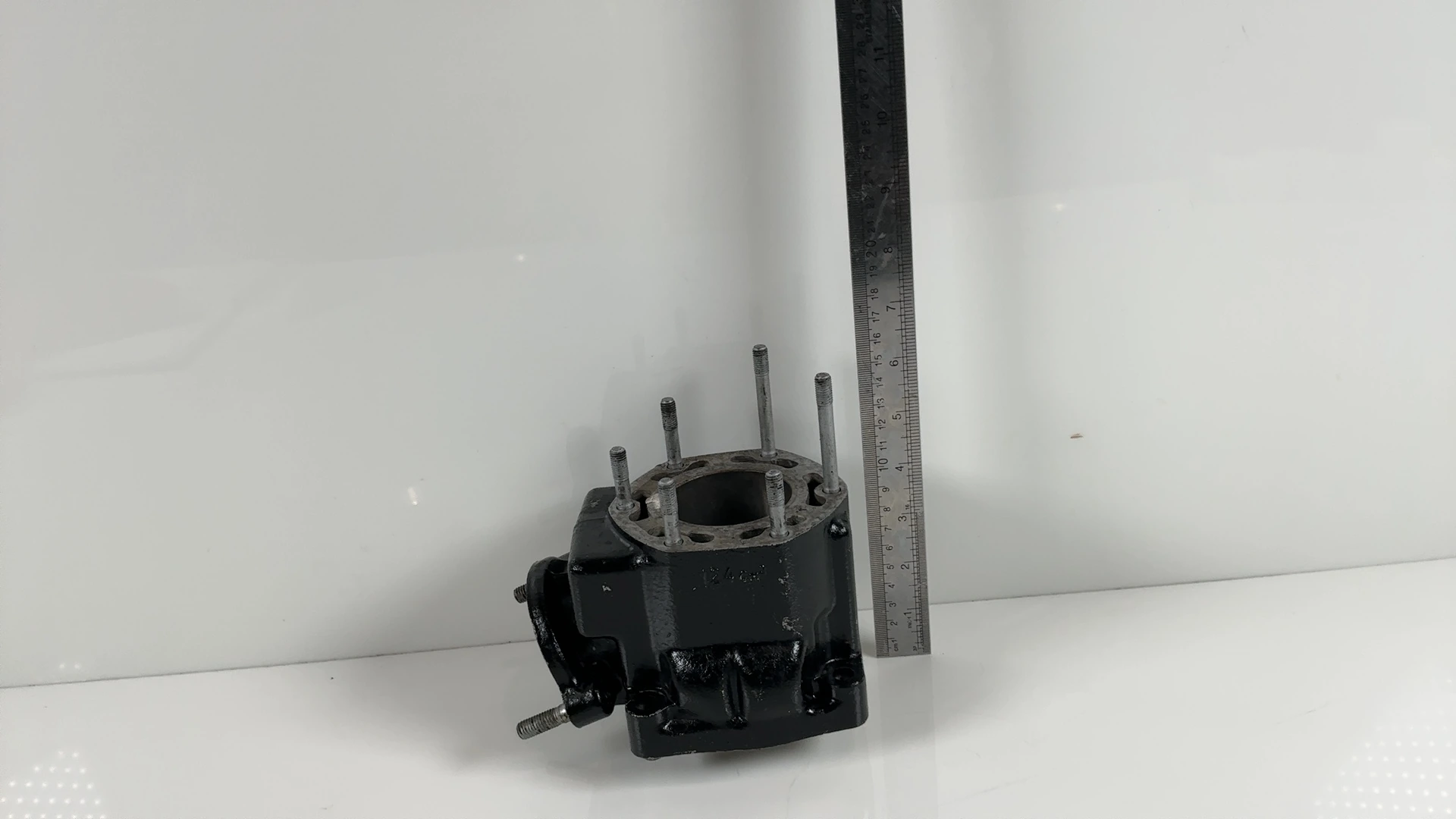 Honda NSR125 JC22 124cc Cylinder Barrel 1993-2001 OEM 12110-KY4-902 - Image 3