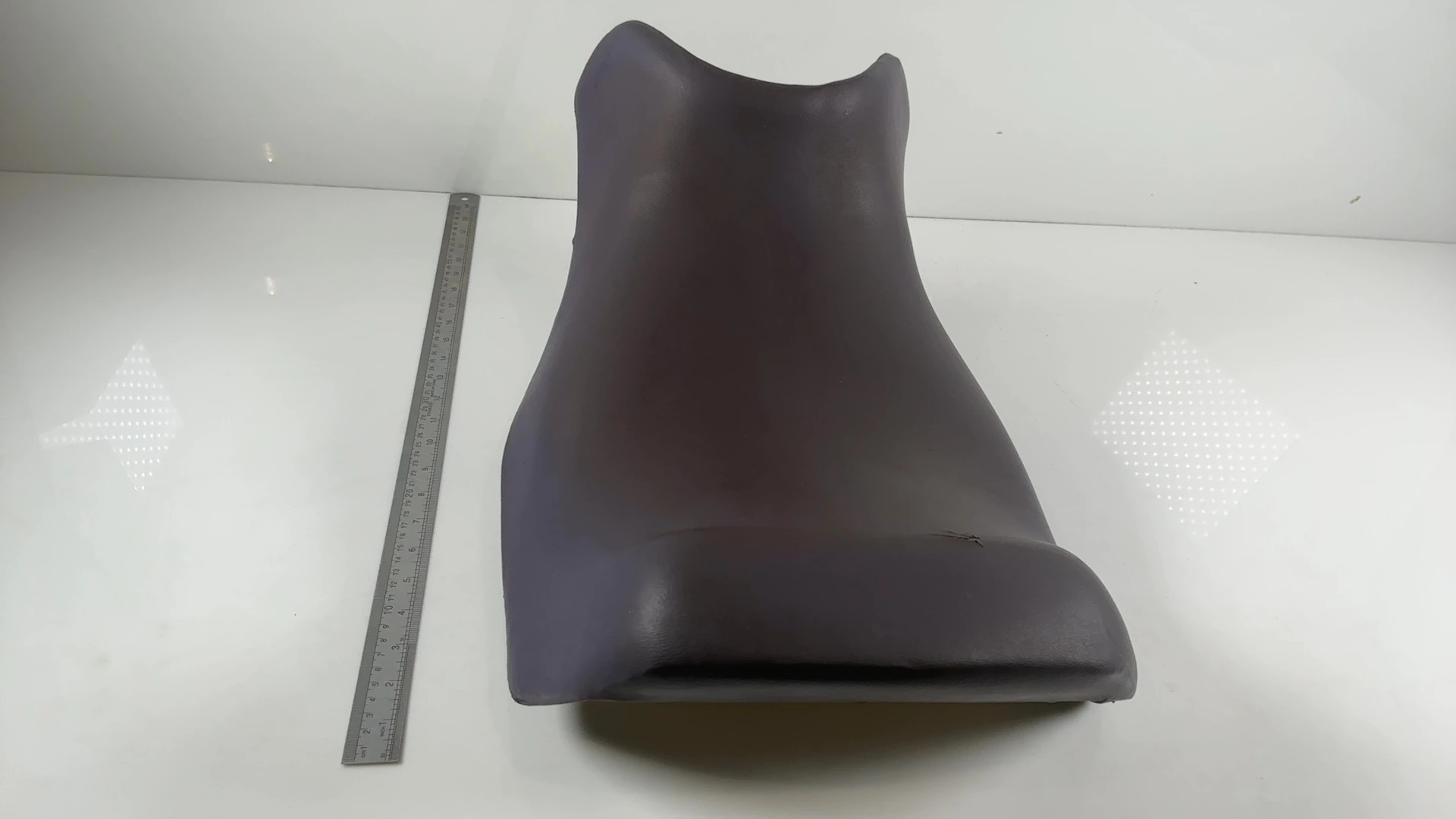 Suzuki Katana GSX600F GN72A 600cc Front Rider Seat 1988-1997 OEM 45100-19C00 - Image 4