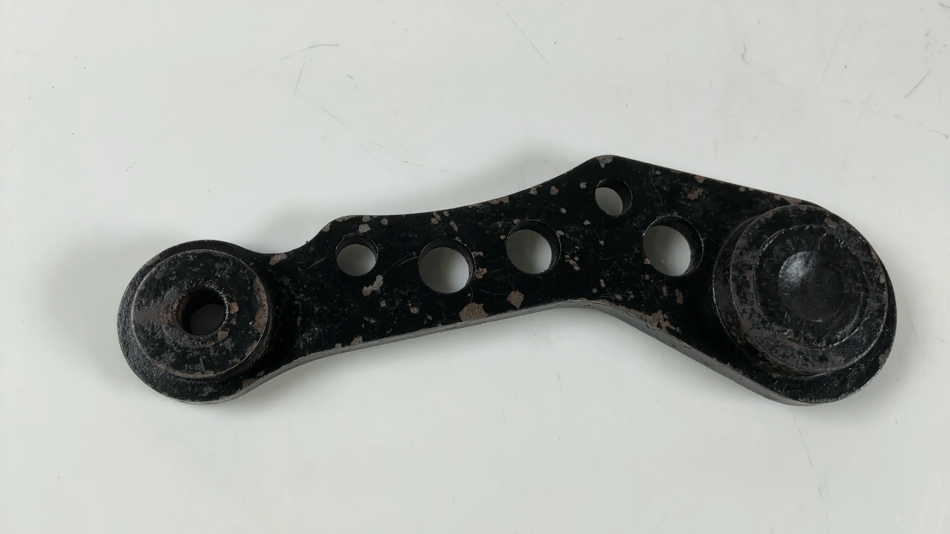 Kawasaki LTD Shaft ZN700A 700 Rear Brake Caliper Bracket 1984-85 OEM 43044-1051