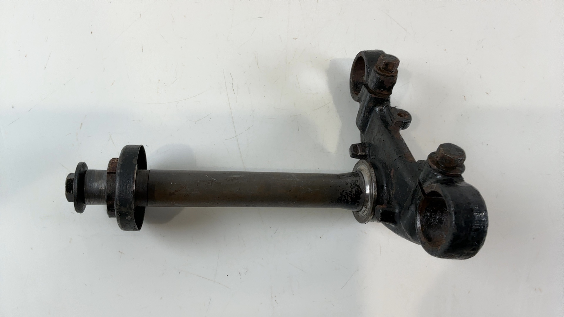 Yamaha RD125LC RD 125 CC Lower Fork Bridge Yoke Triple Tree 1982 10W-23340-00-33 - Image 6