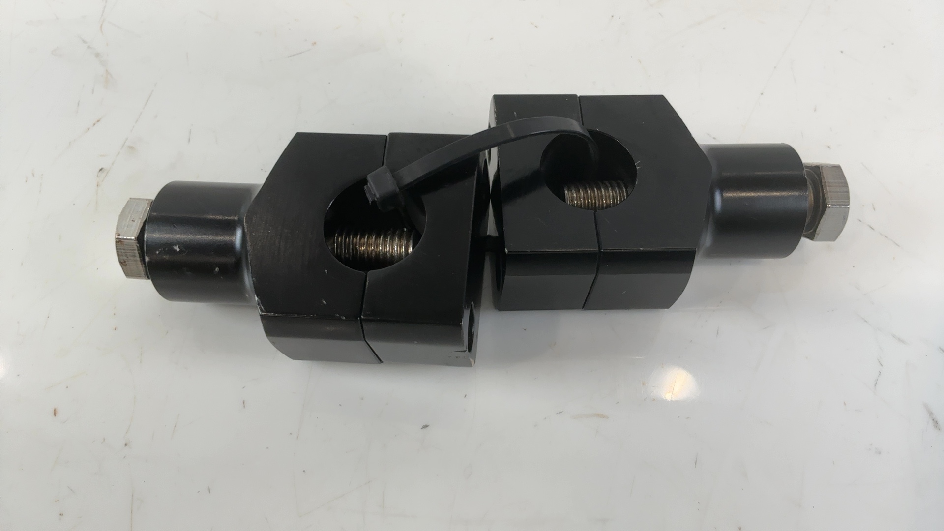 Harley Sportster Custom XL1200C Handlebar Riser Clamp 2008-2016 OEM 55900023