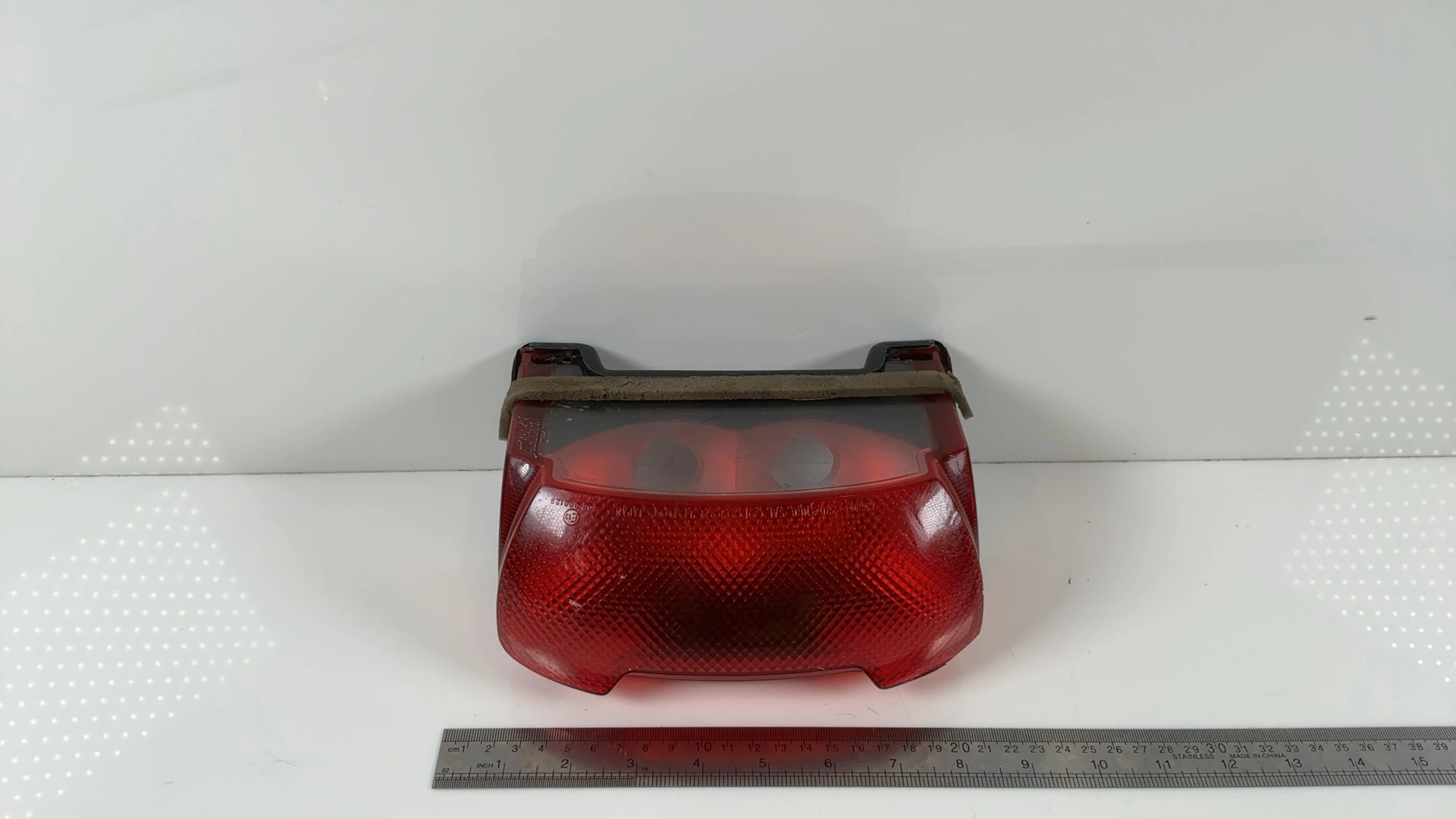 Yamaha YZF1000R Thunderace 1000 Brake Tail Light 1996-2001 OEM 4SV-84710-10-00 - Image 2