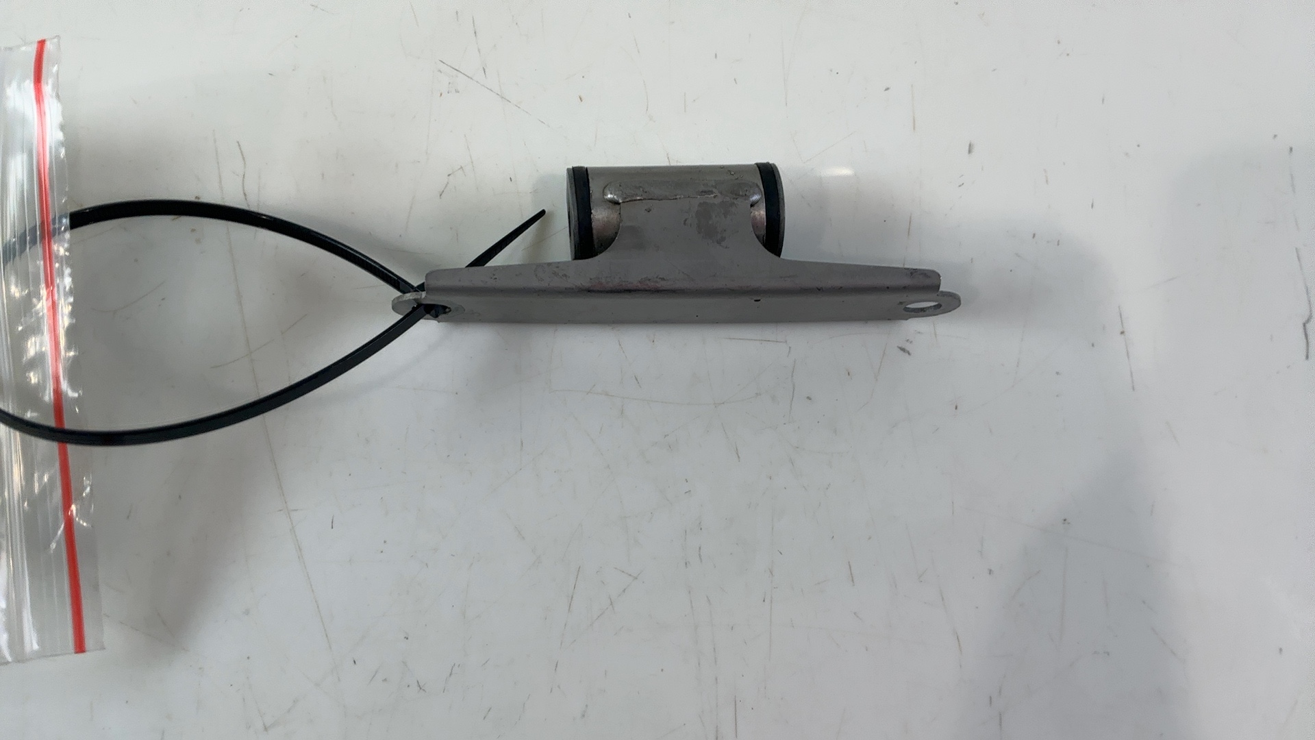 Aprilia RSV4 Tuono RS 660 Exhaust Support Bracket 2021-2026 OEM 2B006844 - Image 2