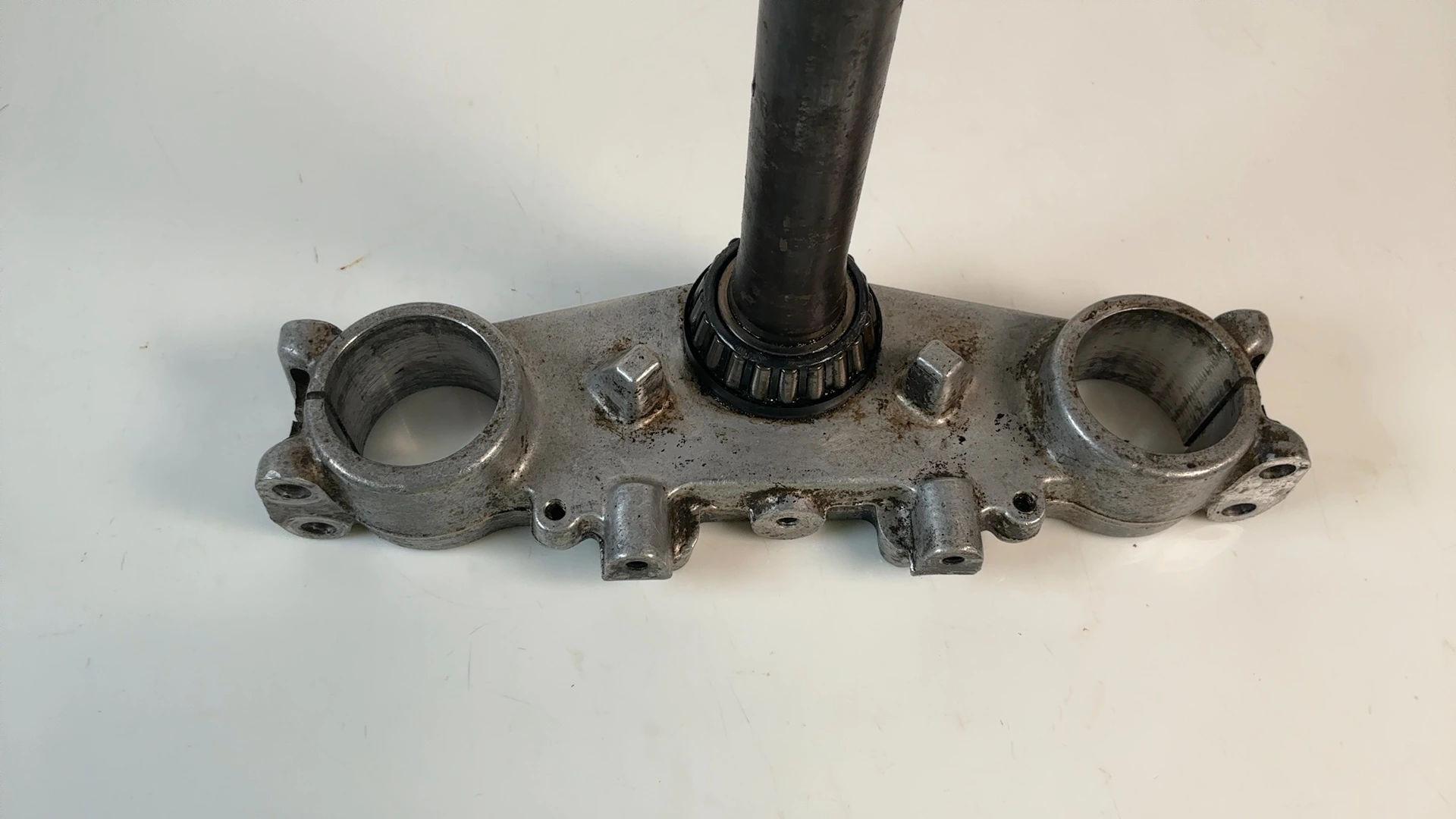 Kawasaki KDX250 KDX 250 250cc Lower Triple Tree T Stump 1991-1994 OEM 44037-1290 - Image 5