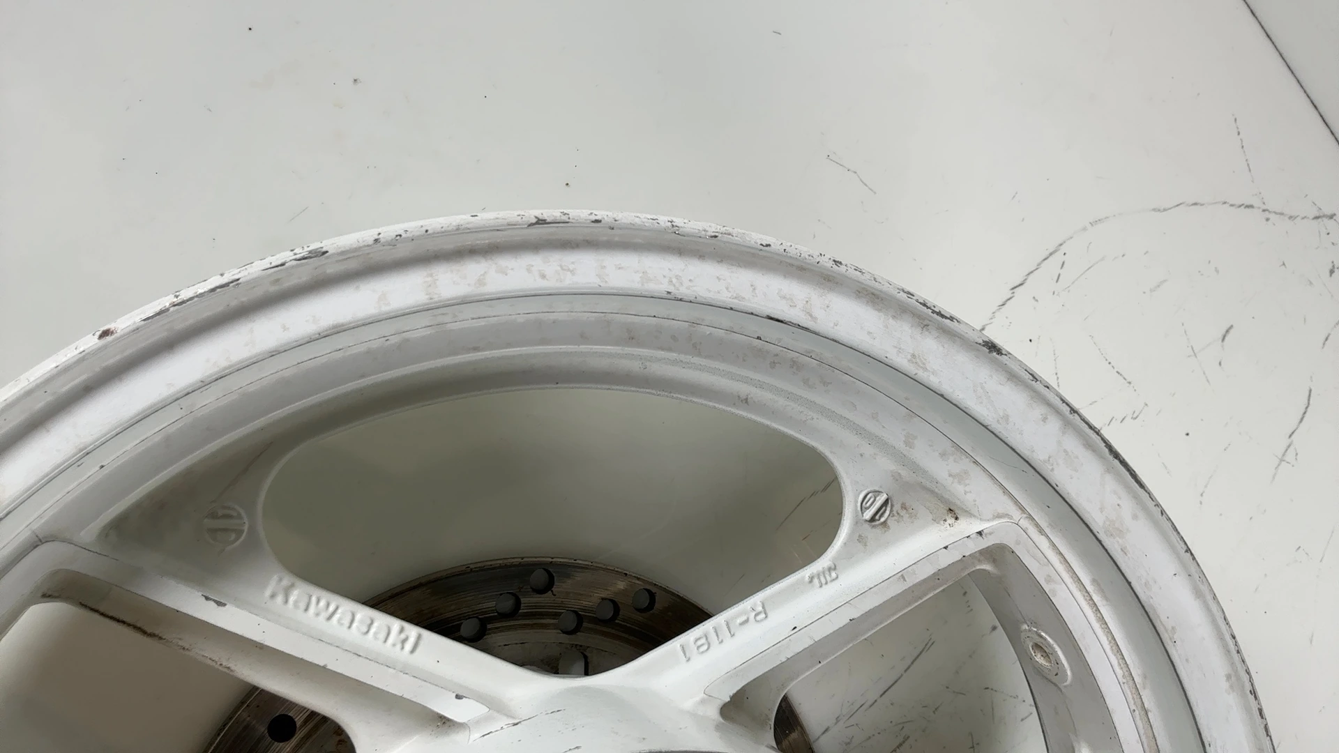 Kawasaki Ninja 600R ZX600C 600cc Rear Wheel Rim 1988-1997 OEM 41073-1323-X4 - Image 7