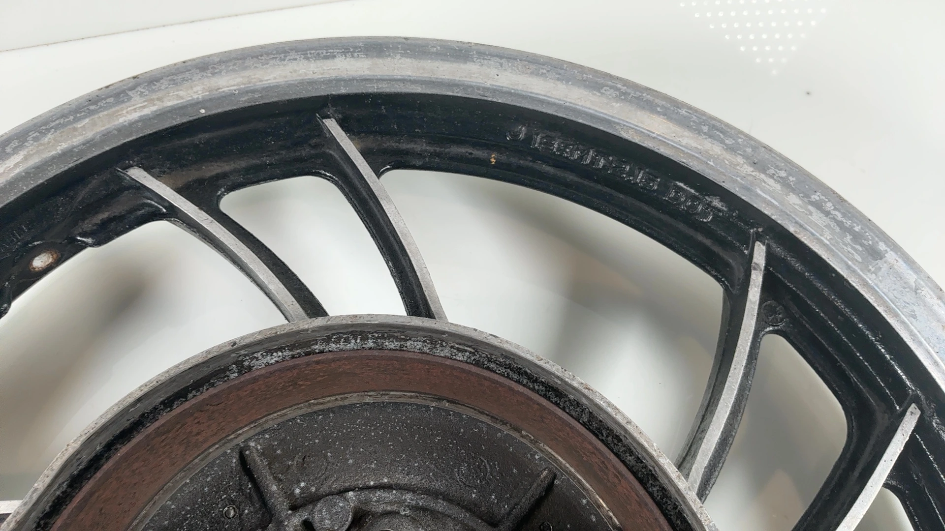 Yamaha Seca XJ750R 750 Rear Wheel Rim 1981-1983 OEM 5G2-25338-29-98 - Image 6