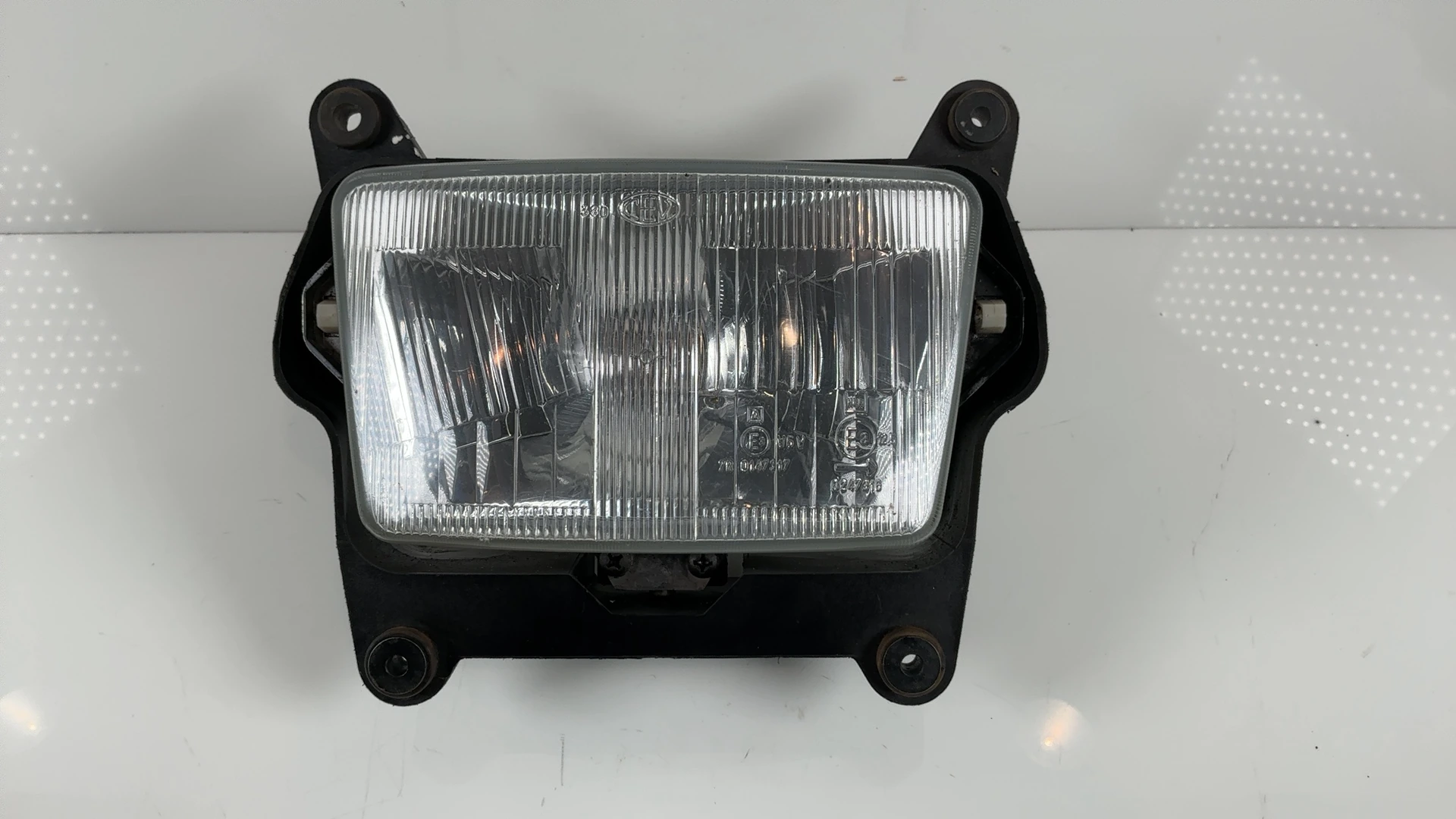 Triumph Trophy 900 1200 4 CC Front Headlight Assembly 1991-1995 OEM T2700480