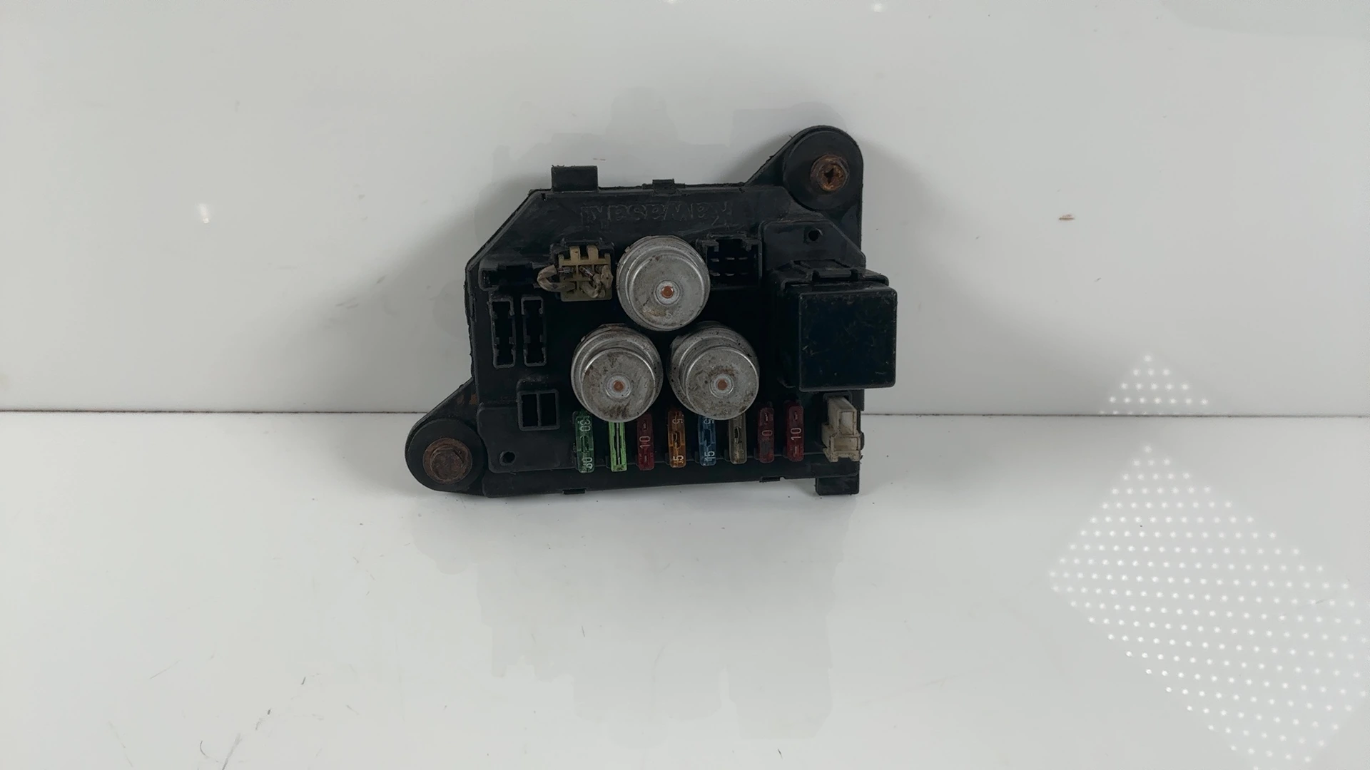 Kawasaki GPZ1100 ZX1100A 1100cc Fuse Relay Junction Box 1983-1985 OEM 56030-1026 - Image 1