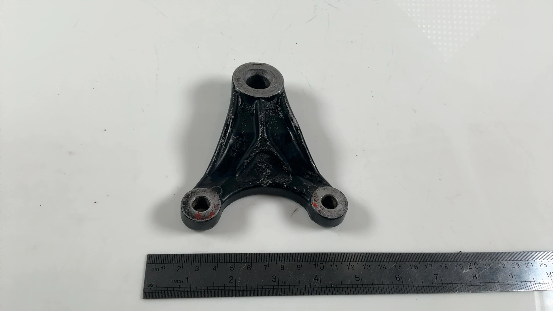 Suzuki GS1100E GS1100 1100cc Rear Brake Caliper Bracket 1981-82 OEM 69721-47001 - Image 5